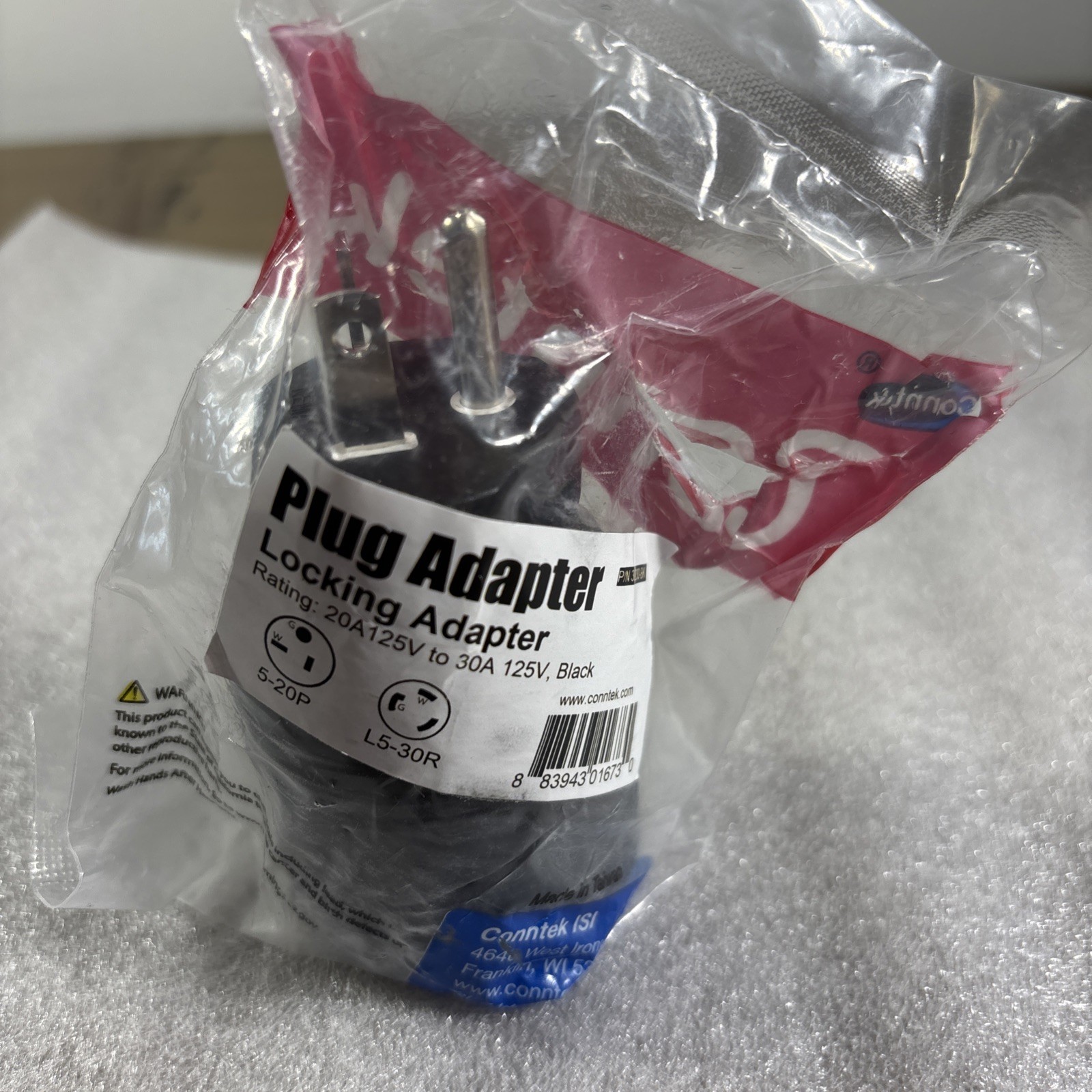 Conntek 30230-BK Plug Adapter NEMA 5-15P to L5-30R