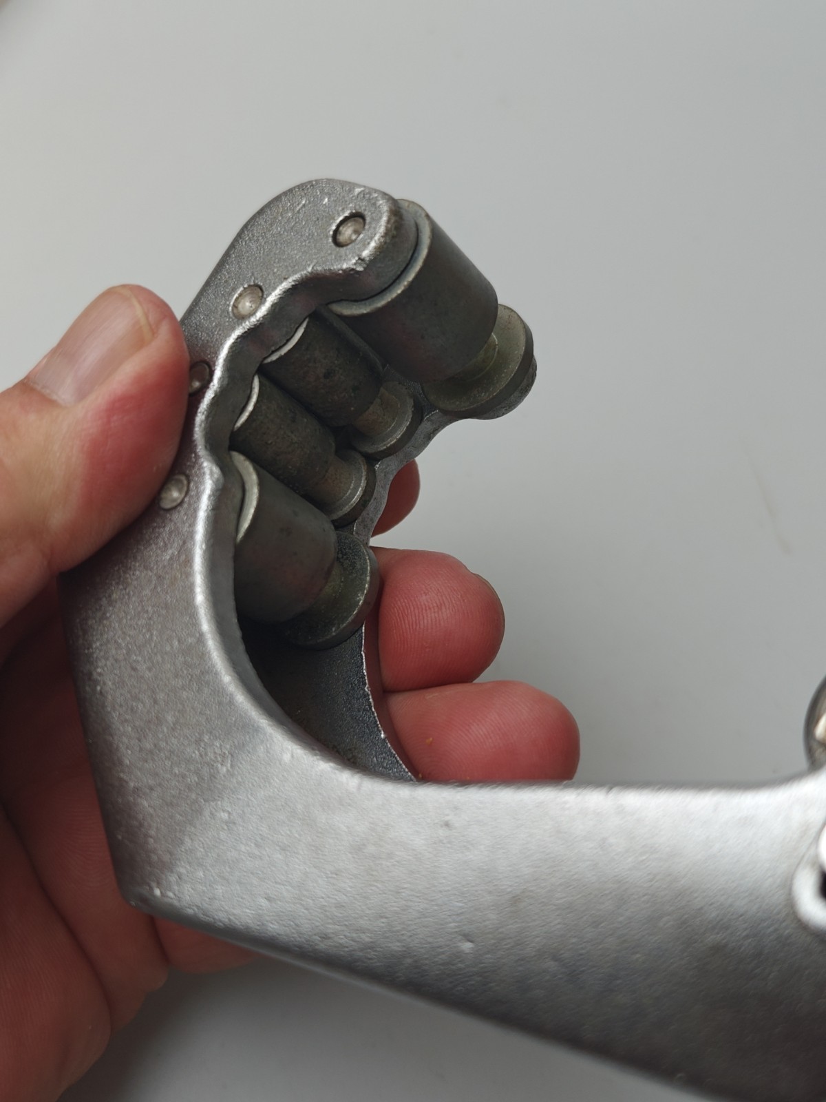 Gould Imperial Adjust-O-Matic Tube Pipe Cutter #206-FB 3/8″- 2-5/8″ Extra Wheel