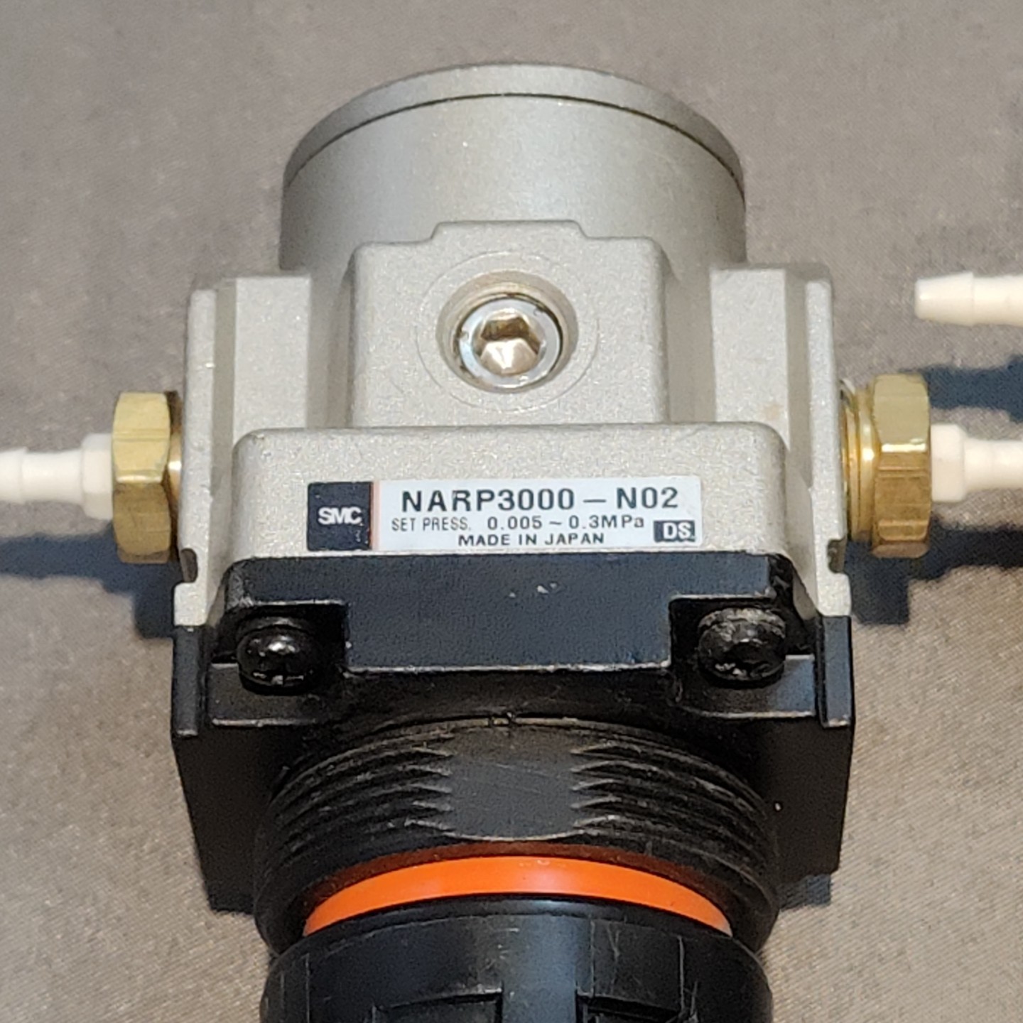 2pc SMC NARP3000-N02 Precision Regulator, 0.005-0.3 MPa Set Pressure, 1/4″ NPT