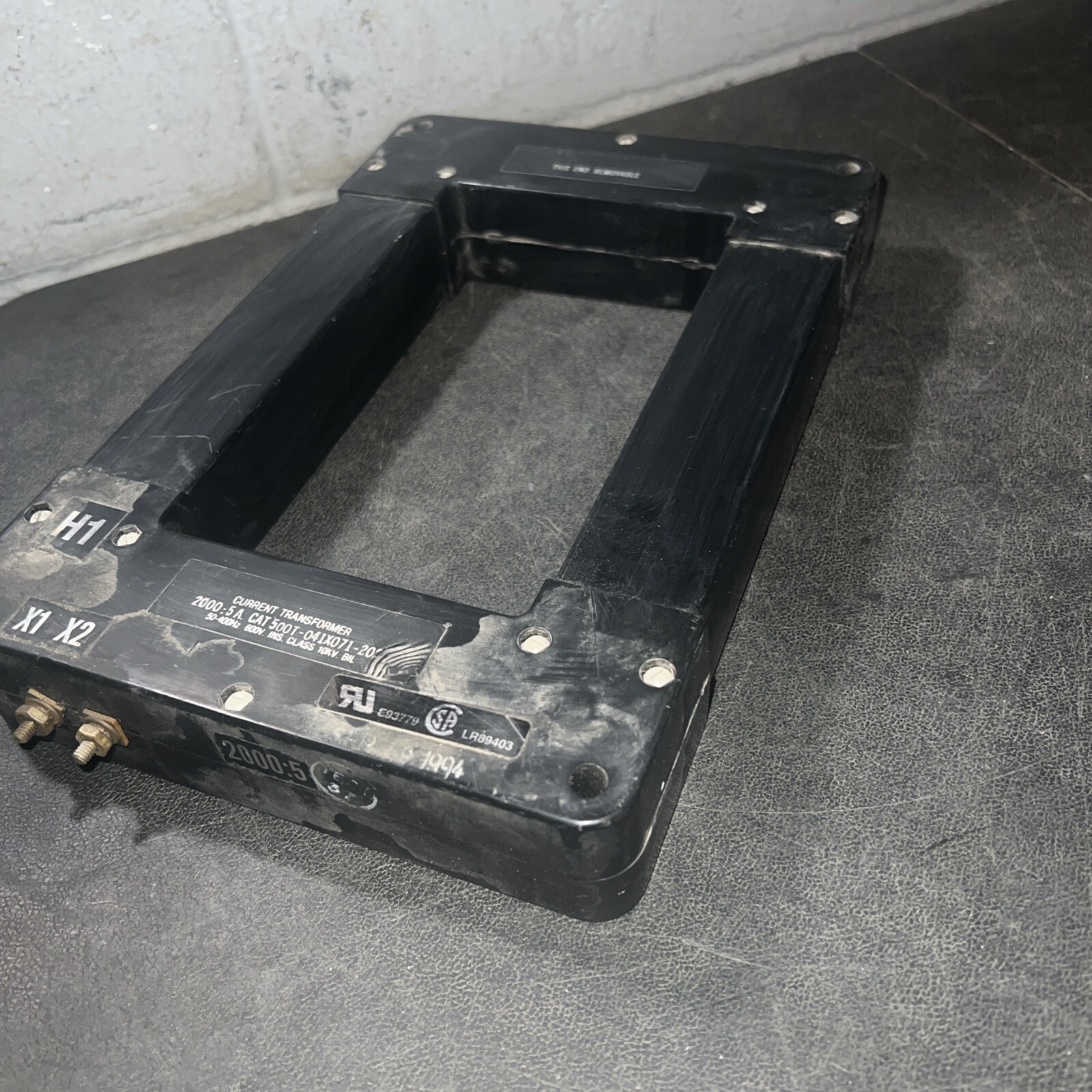EIL 500T-041X071-202 Current Transformer 2000:5A Ratio 10 kV 600V 50-400 Hz