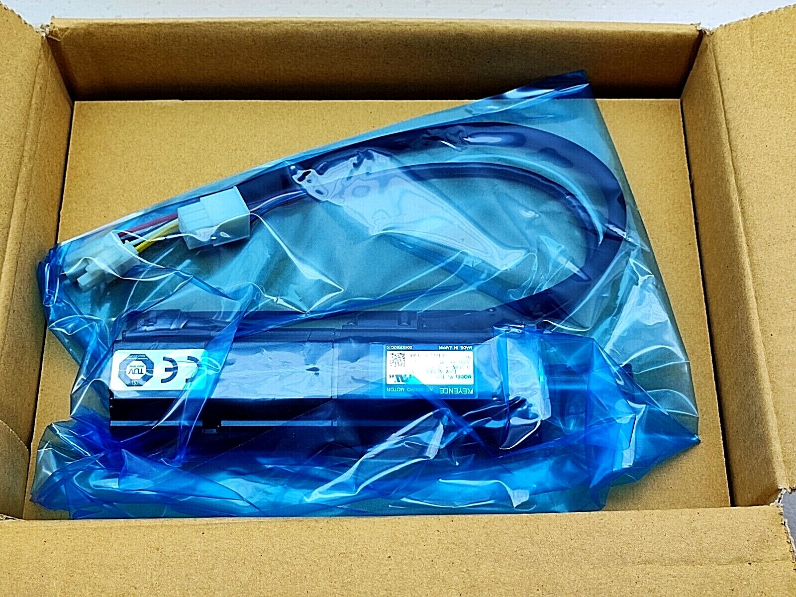 KEYENCE CORPORATION MODEL: MV-B10 100W AC SERVO MOTOR 200VAC/1.0A