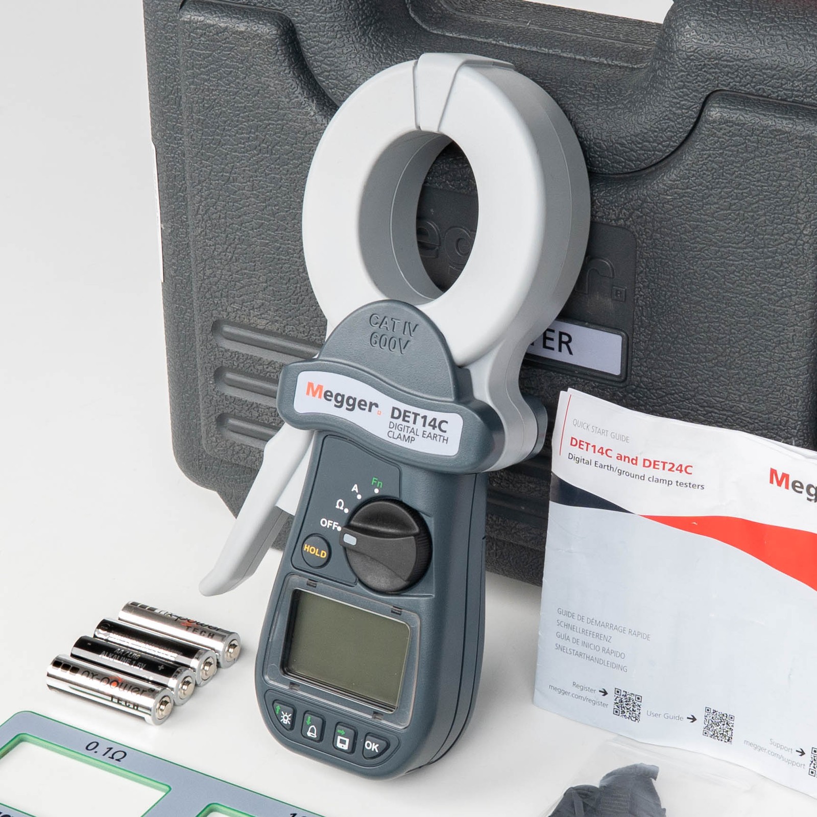 Megger DET14C Digital Earth Clamp-On Ground Resistance Meter 50mΩ to 1500Ω