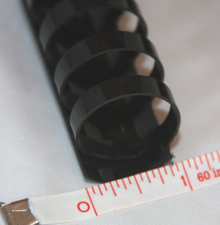 28 GBC Cerlox Plastic Comb Bindings Black 1″