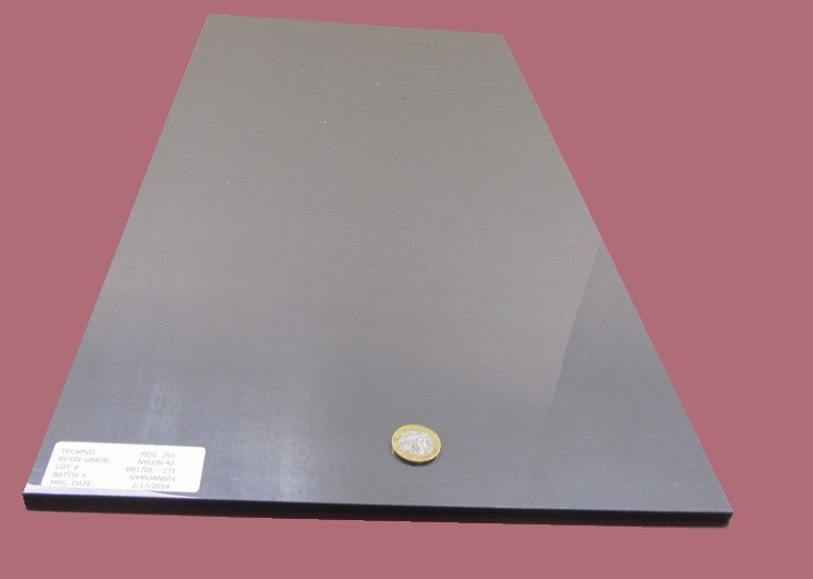 Nylon 6/6 Nylatron Lubricated Sheet (1/4″) – .250″ x 12″ x 24″