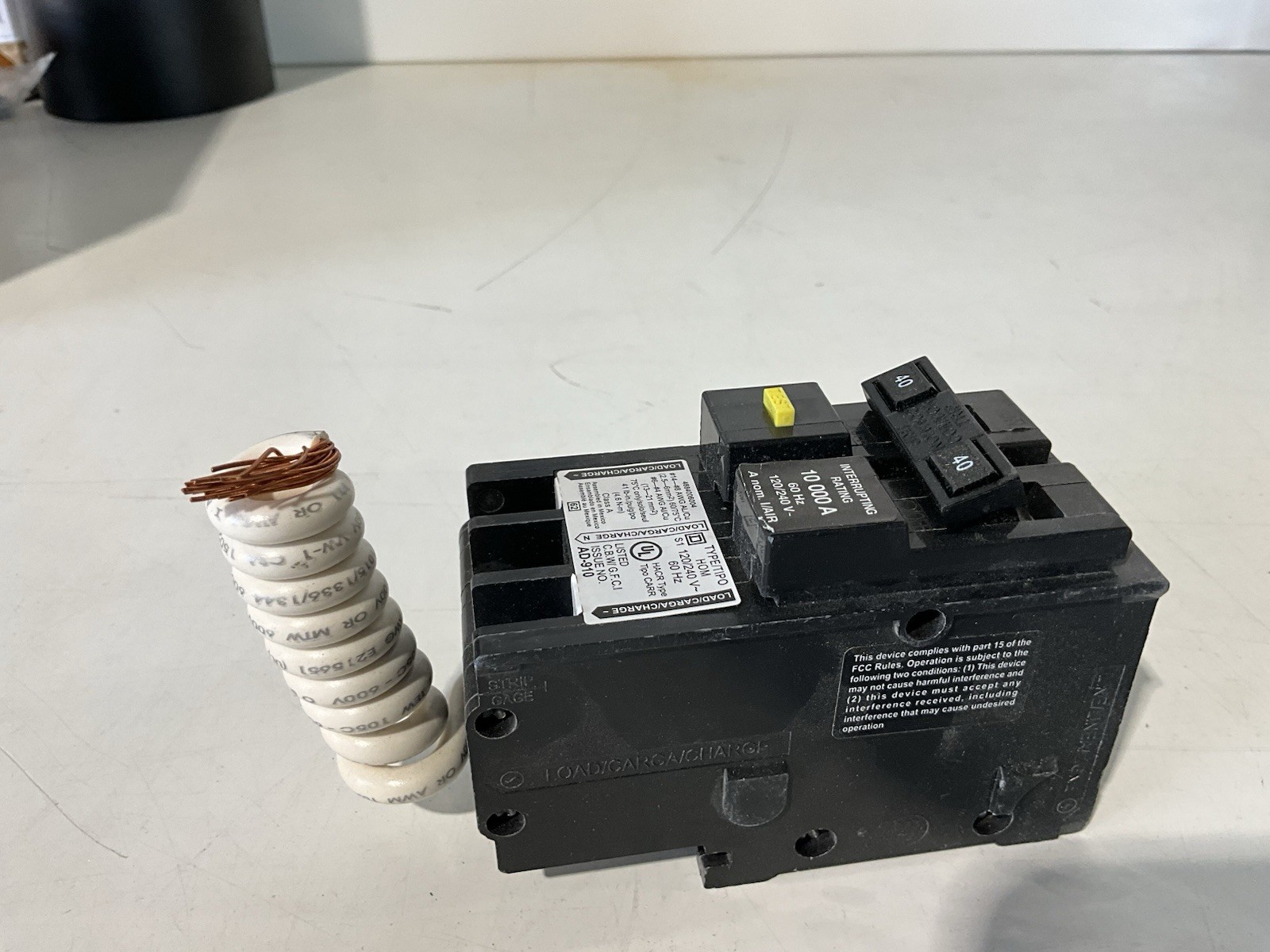Square D HOM240GFIC HOM240GFI Ground Fault 2P 40A Mini Circuit Breaker New!