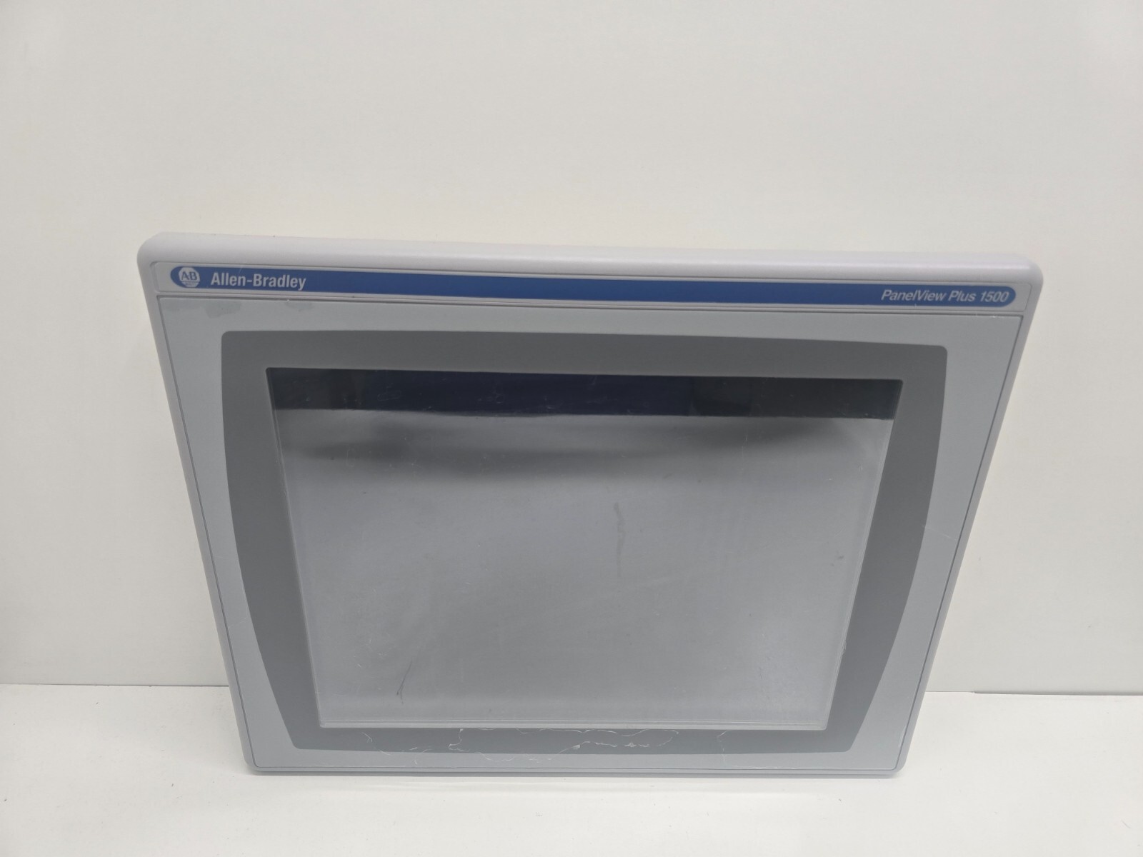 GOOD USED! ALLEN-BRADLEY PANELVIEW PLUS 1500 TOUCHSCREEN TERMINAL 2711P-T15C4D8