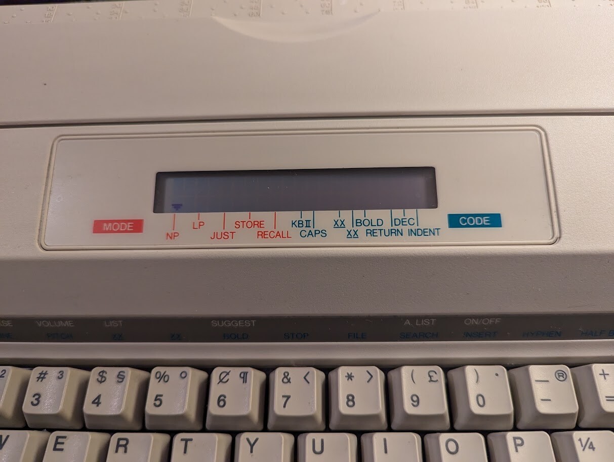 RARE! Olympia Carrera de Luxe MD – Electronic Typewriter – Clean / Tested!
