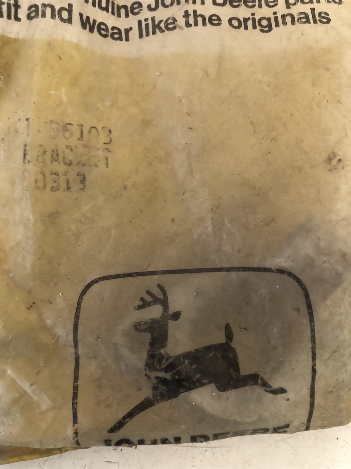 GENUINE JOHN DEERE BRACKET T26103 NEW OEM