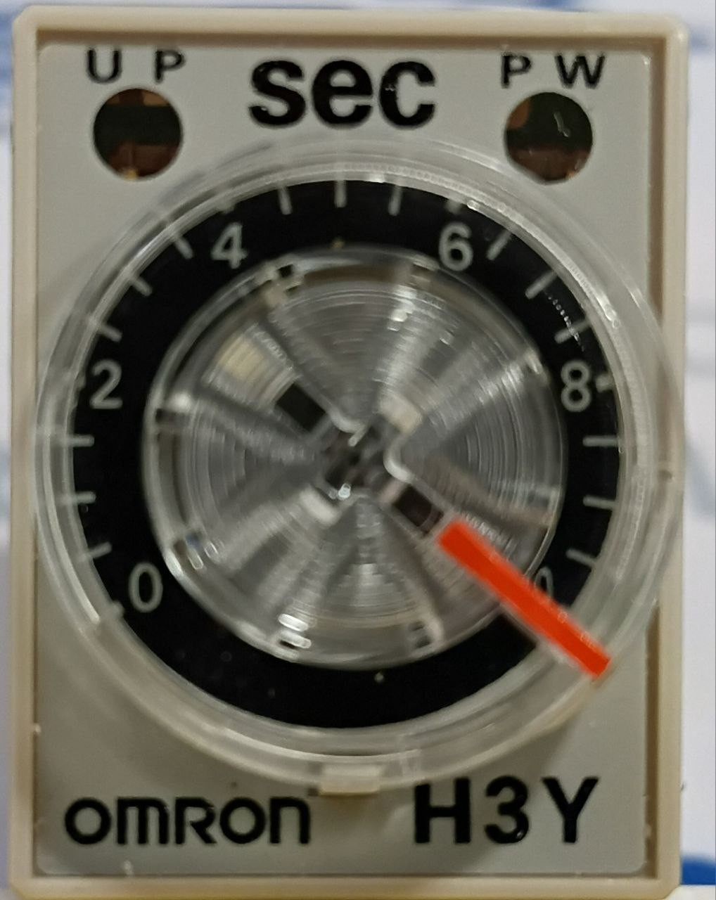 Omron H3Y-4 Timer Relay Timing 0-10sec AC100-120V 50/60Hz