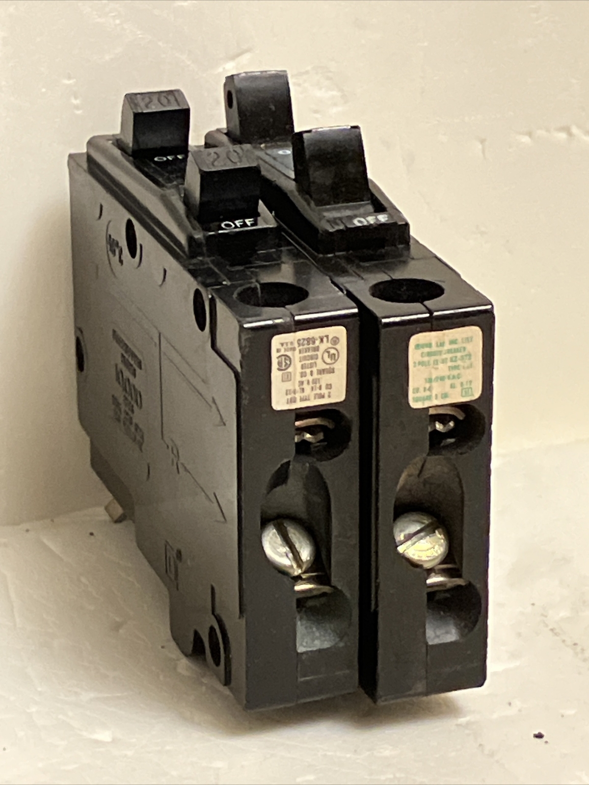 Square D QOT2020 20 Amp 1 Pole Piggyback Tandem CLIP QO2020 clamp connect