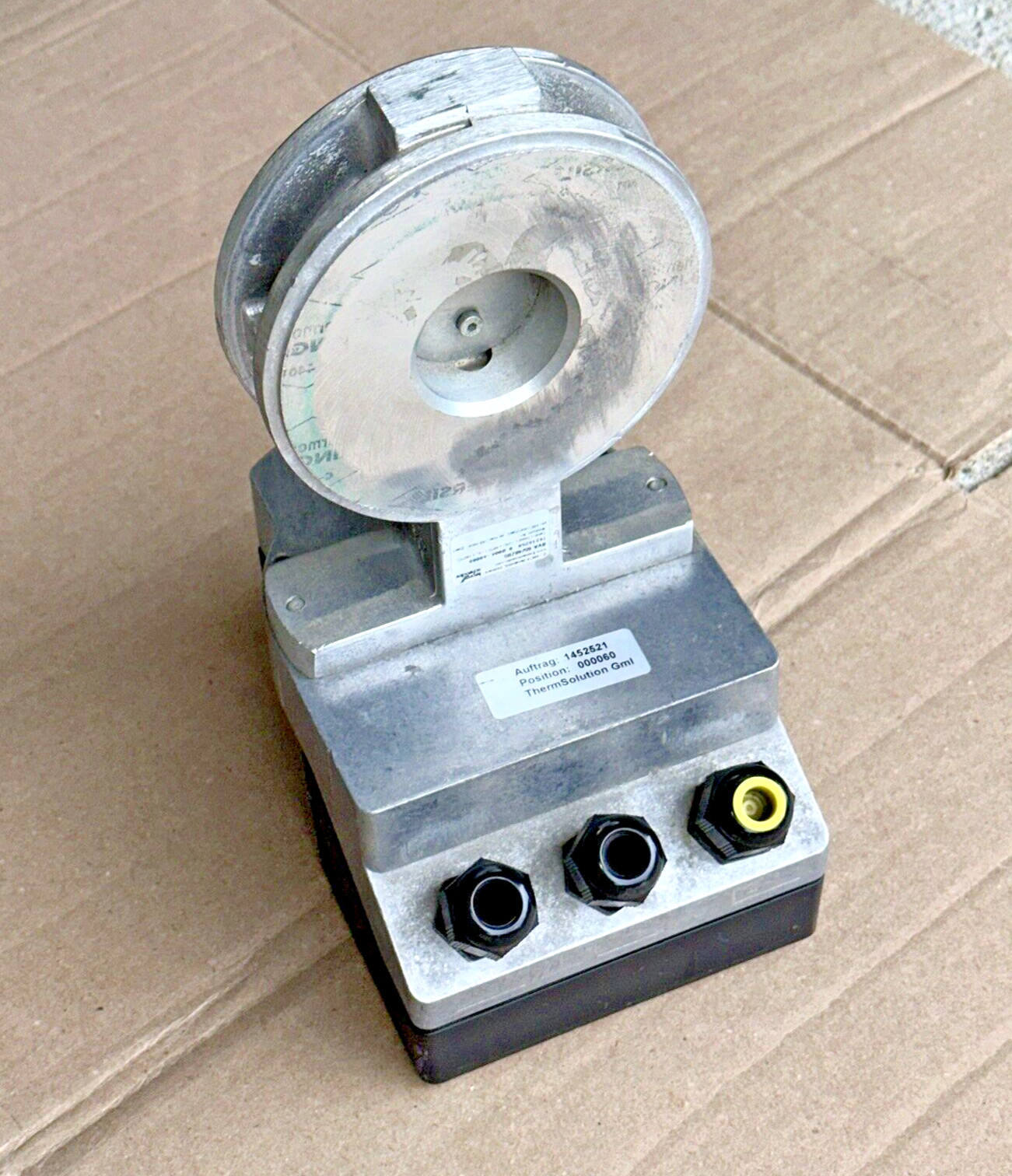 KROM SCHRODER IC 40 TA2R10 120vac 15VA #74105762 & BVA 65/40Z05 Actuator