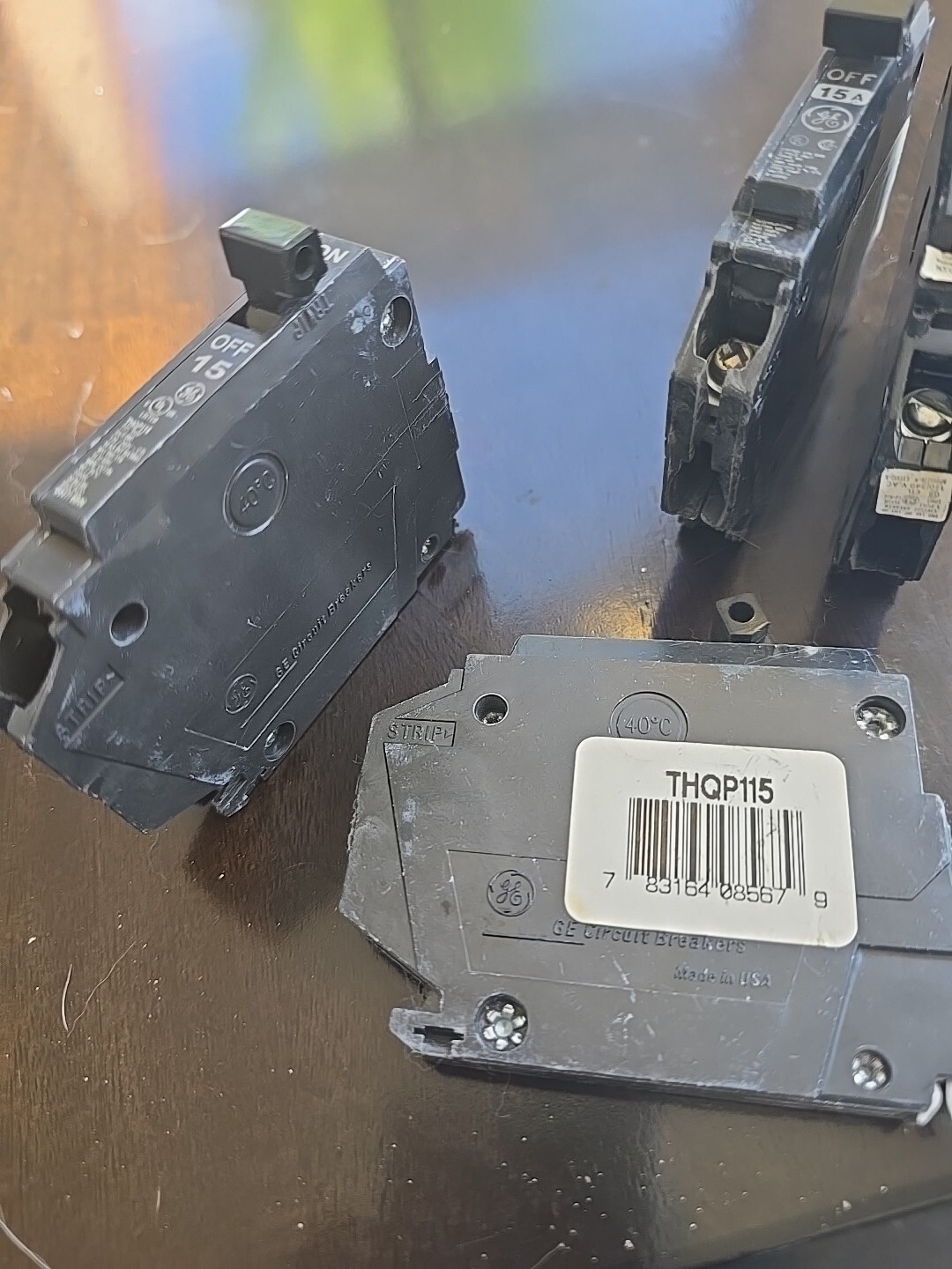 New GE General Electric THQP115 Thin 15-Amp 1-Pole 120/240VAC