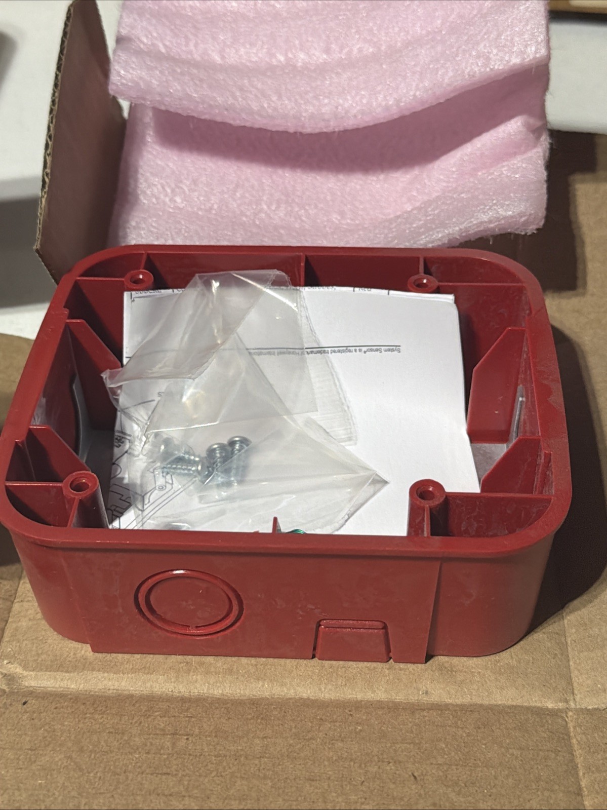 New In Box System Sensor Wall Surface Mount Back Box SBBRL