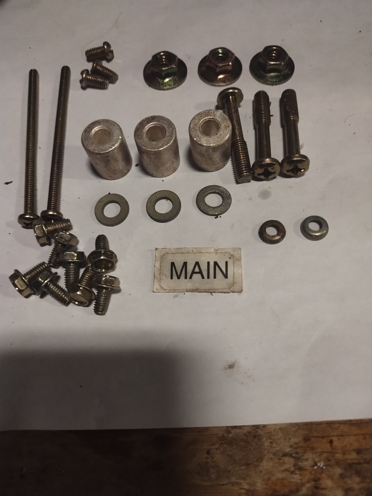 NEW G.E. GEH5918 MOUNTING HARDWARE KIT FOR TED/TQD CIRCUIT BREAKER