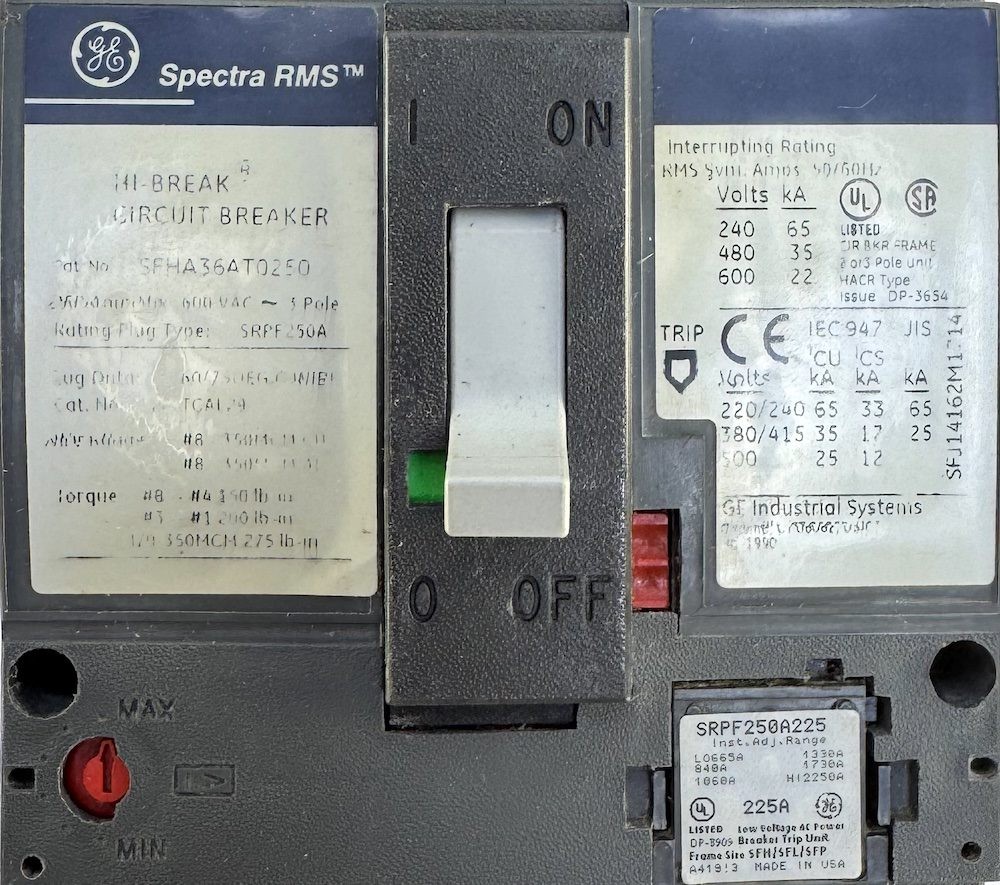 General Electric SFHA36AT0250 250A Breaker w/225A Plug (CHIPPED)