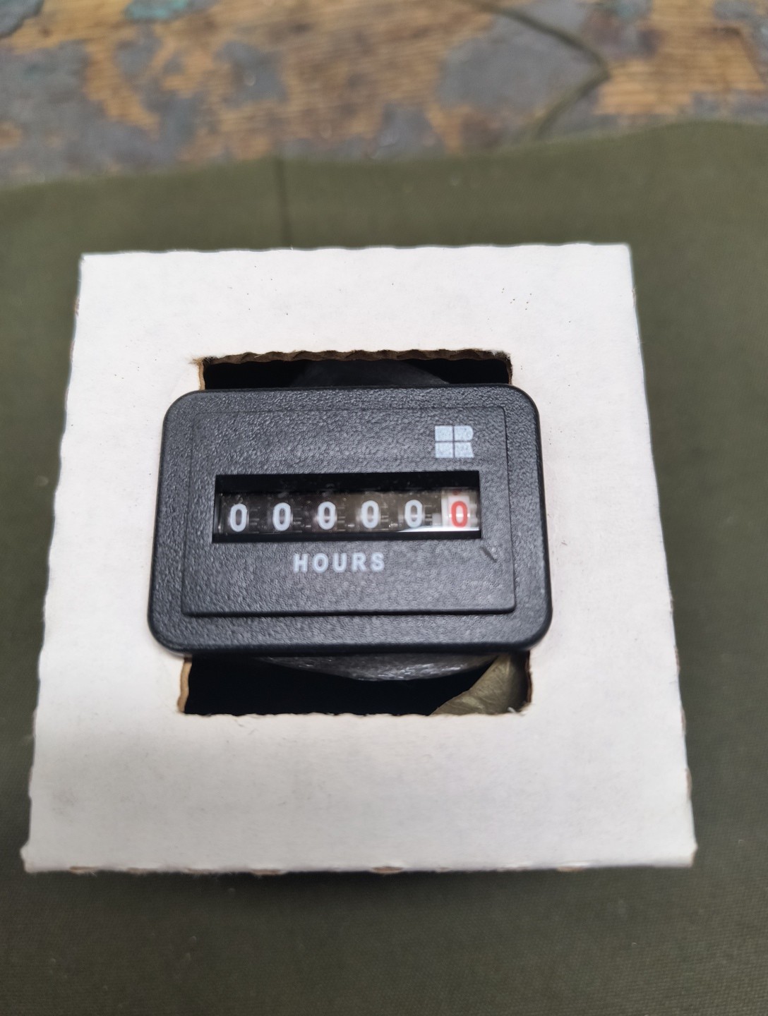 HOUR METER Redington 722-0001 ,New 90-240VAC 50/60Hz | Electromechanical