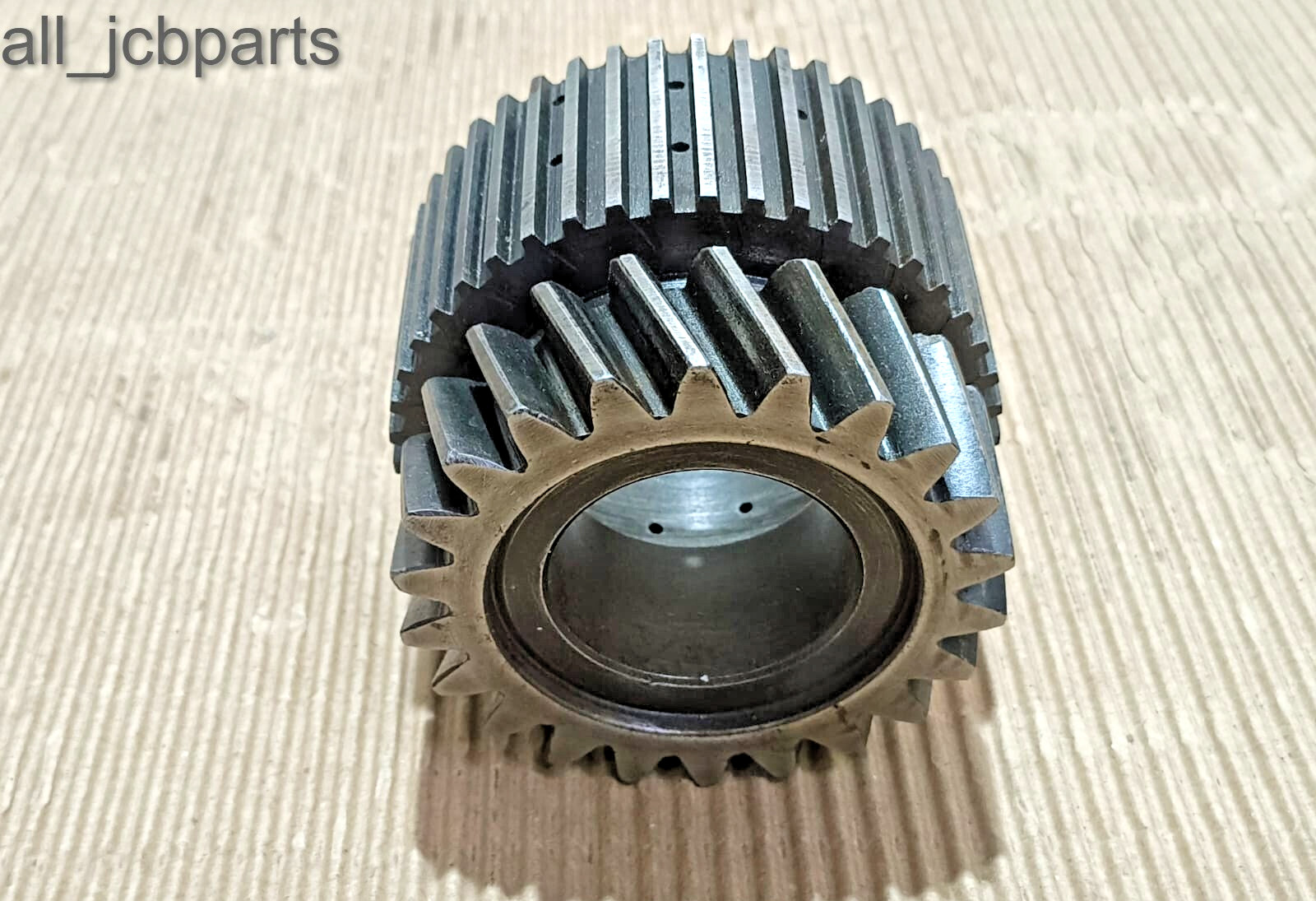 JCB GEAR – HOUSING PLATE CARRIER ASSEMBLY 22T 45T (PART 445/12600 449/02001)