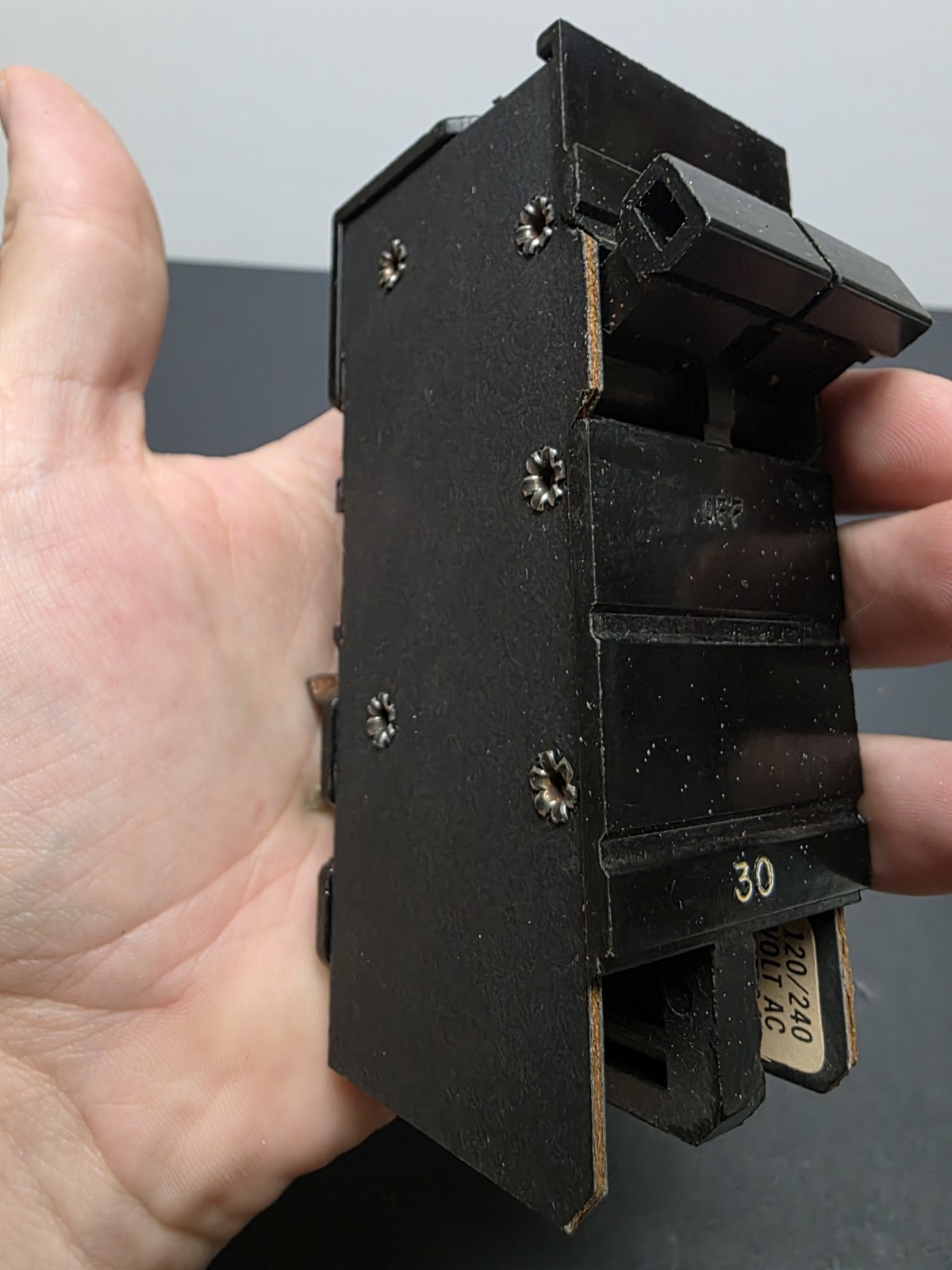 SQUARE D XO XO230 CIRCUIT BREAKER 30 AMP 2 POLE 240V. XO0230 READ