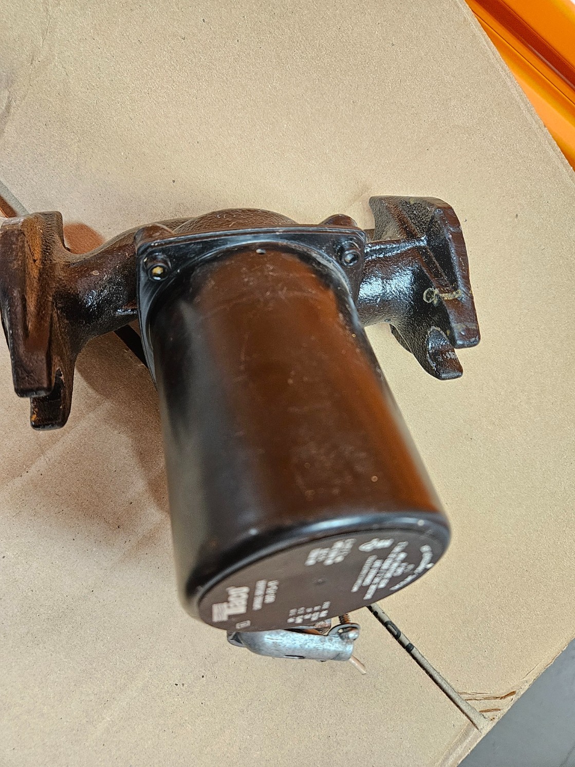 Taco 001-F5-17 Cast Iron Circulator Pump – 1/25 HP, 115V