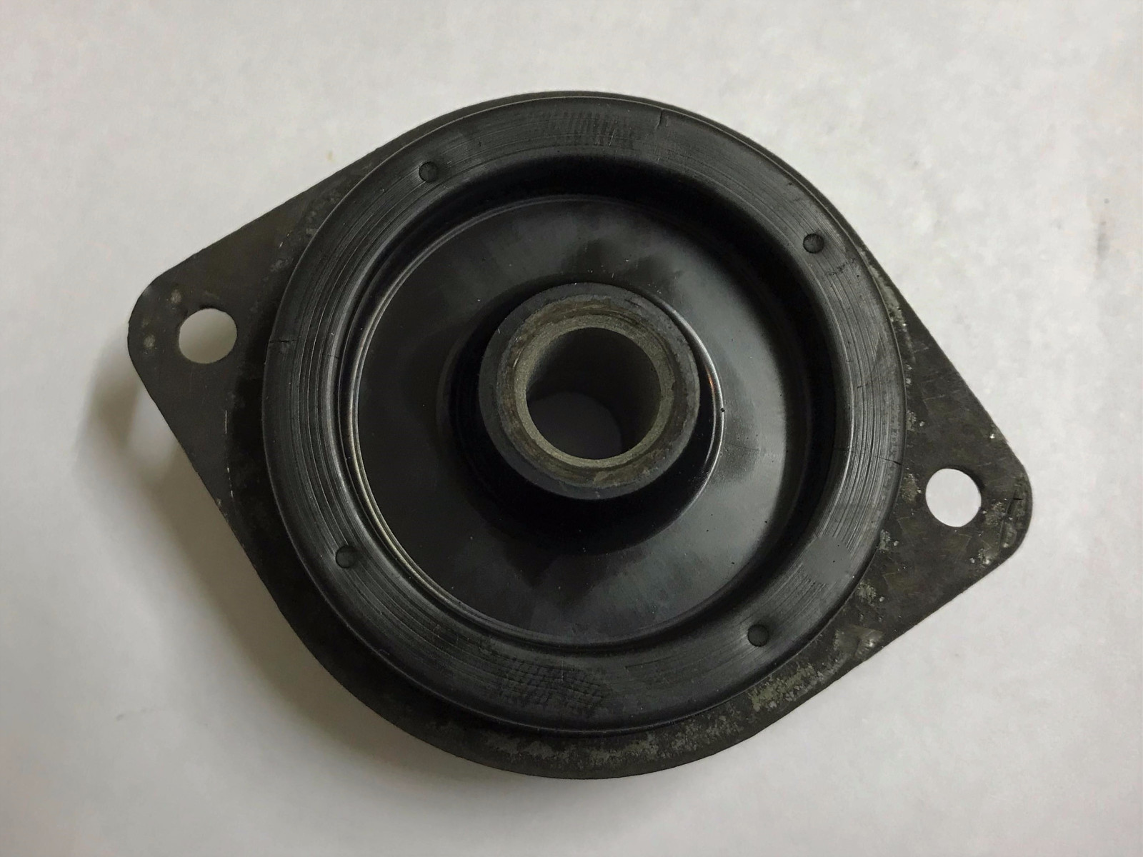 MADE IN USA! Motor Engine Mount Isolator replace John Deere AM101961 BRAND NEW!