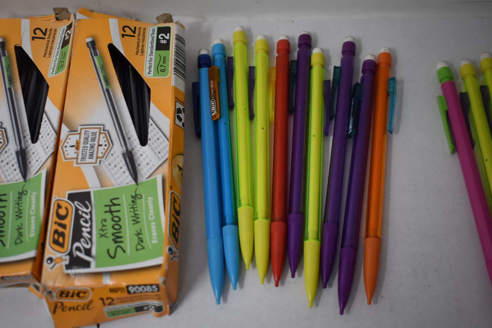 Wholesale Bulk Lot of 15 lbs Various Brand Mixed Colors Sticky Notes Post-It