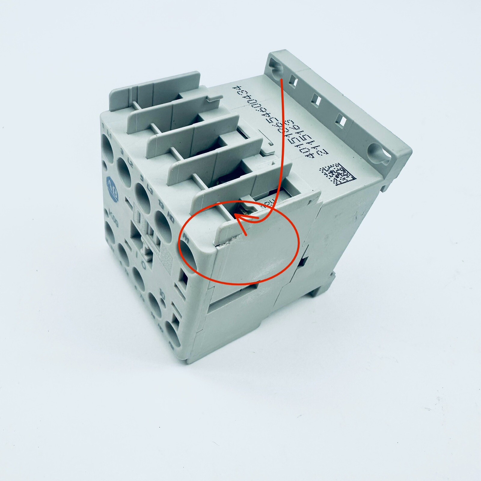 Allen Bradley 100-K09*10 Miniature Contactor 9AMP, 3-Pole + 1 NO