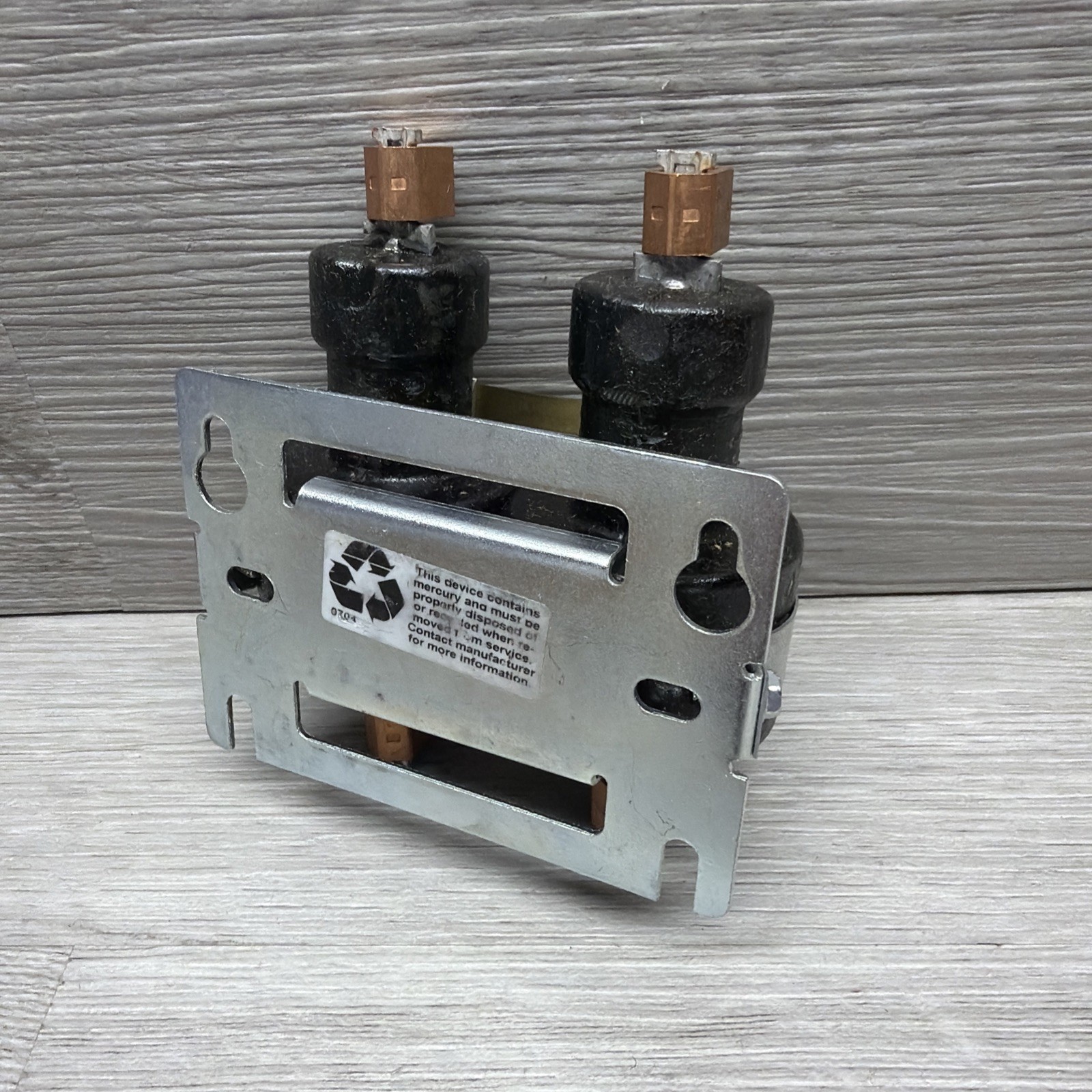 MDI 235NO-220A-18 Mercury Contactor, 2-Pole 35 Amp @ 600V, 208/240VAC Coil