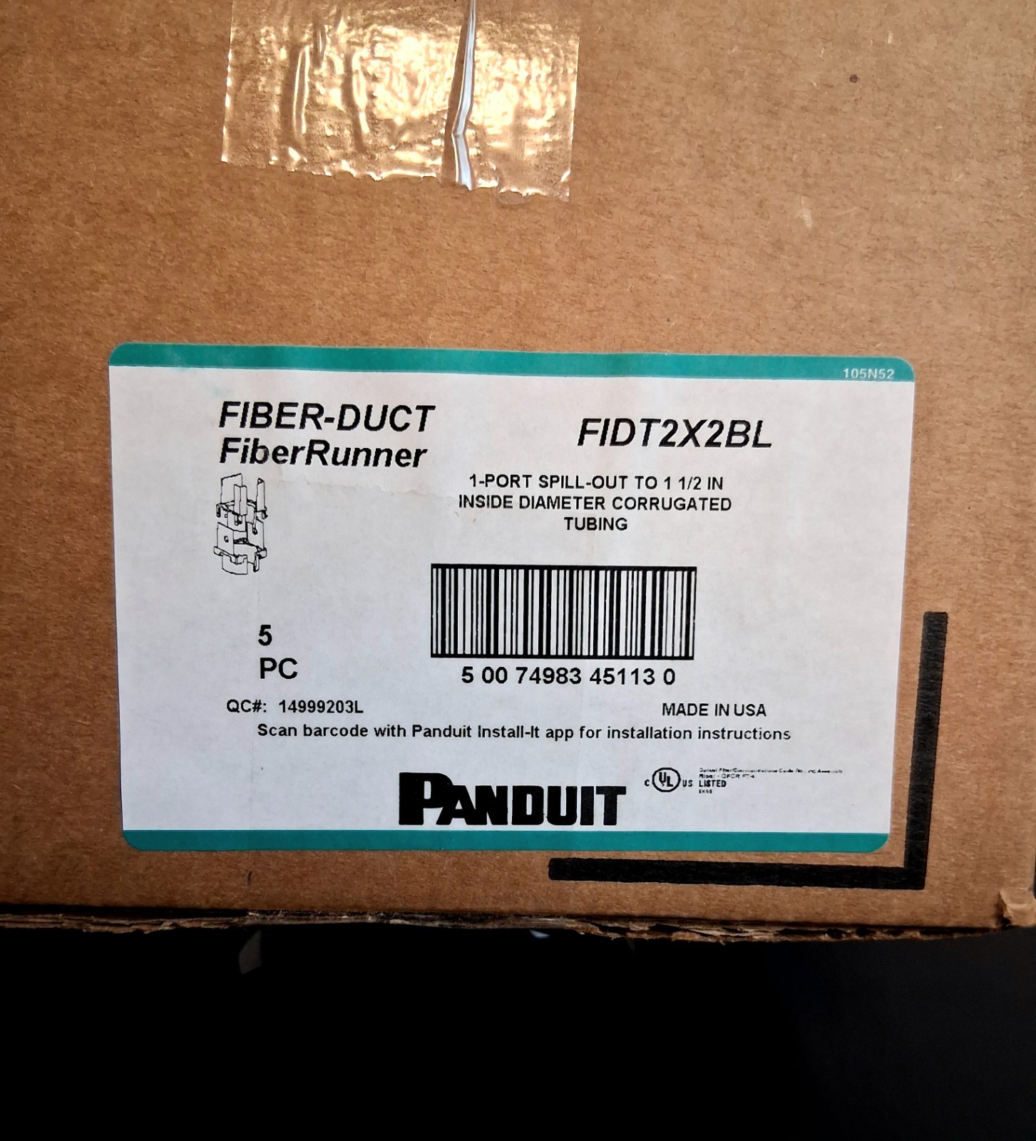 Case Of (5) FIDT2X2BL PANDUIT 1-PORT SPILL OUT TO 1-1/2″ TUBING BLACK