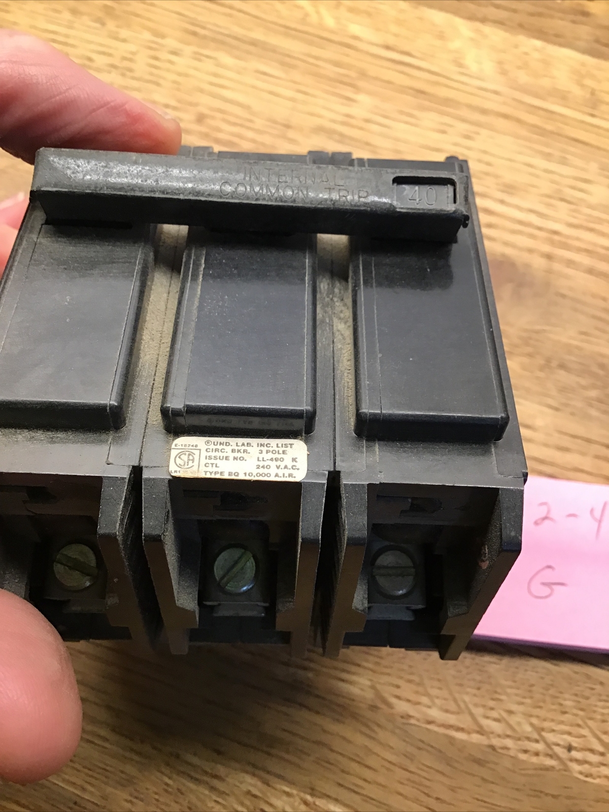 (1) GTE Sylvania 40 AMP 3 POLE CTL COMMON TRIP CIRCUIT BREAKER