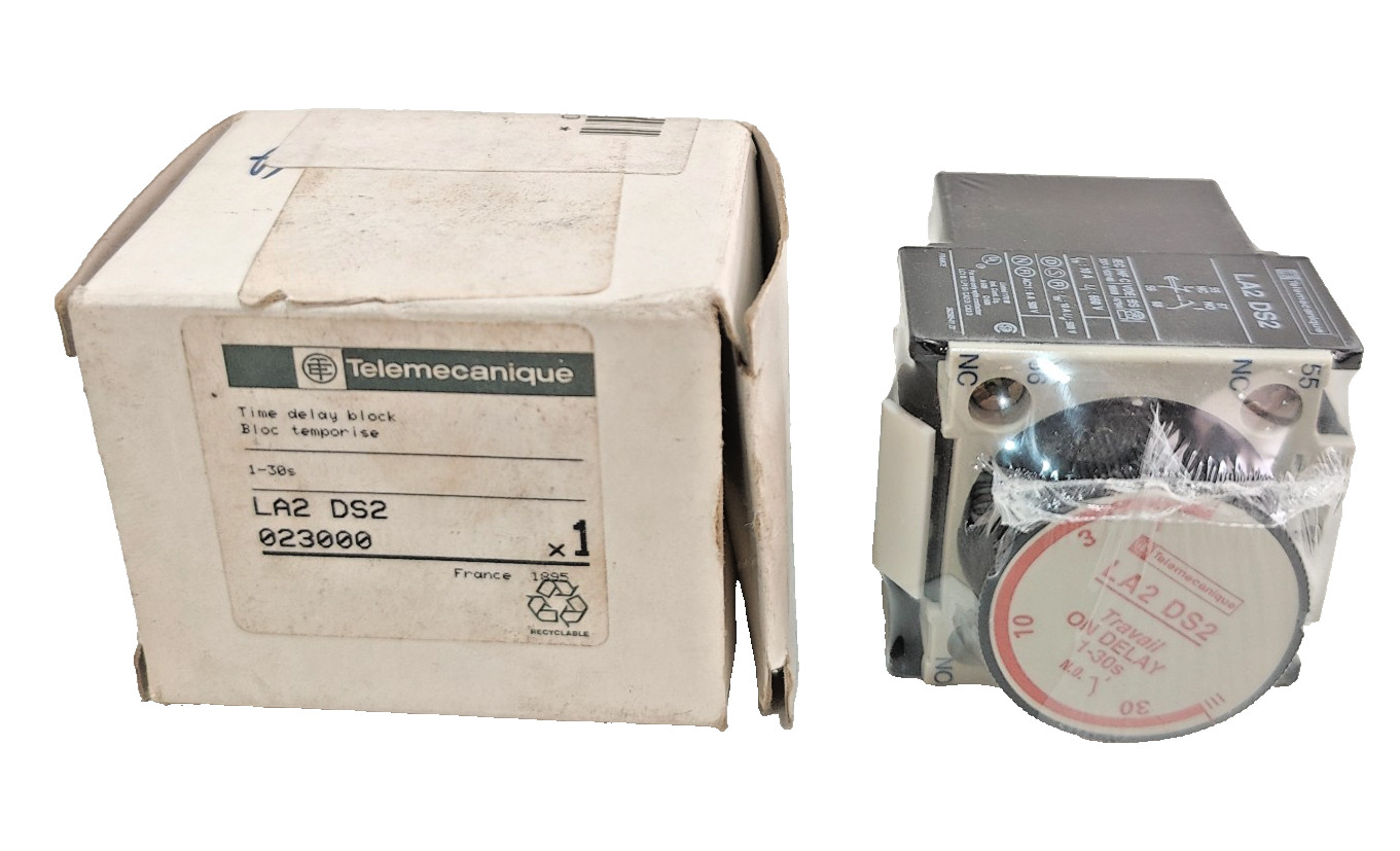 *New in Box* Telemecanique LA2 DS2 Pneumatic Time Delay Block 023000
