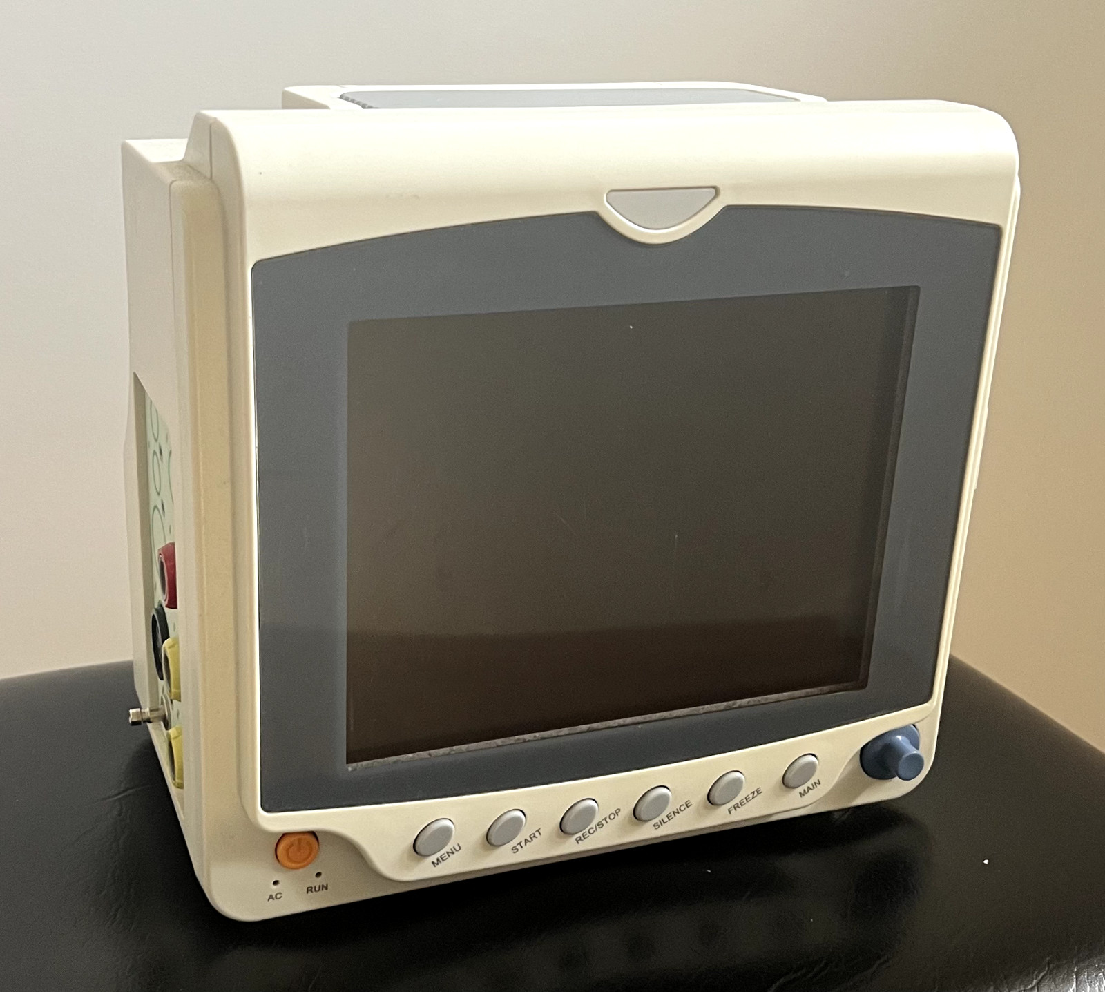 Patient Multiparameter Vital Signs Monitor with ETCO2