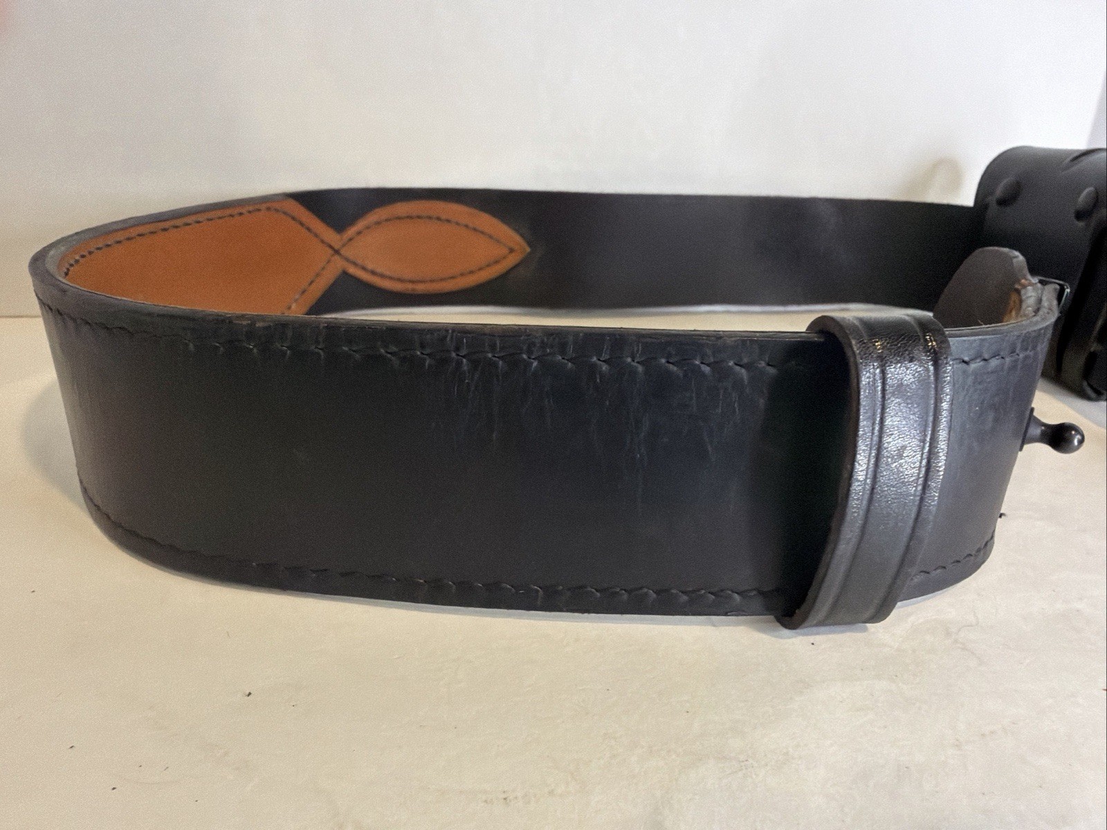 Safariland MDL 88 H87 Duty Belt W/ Ammo Clip Pouch 78HV F87 Size 38 Holster Belt
