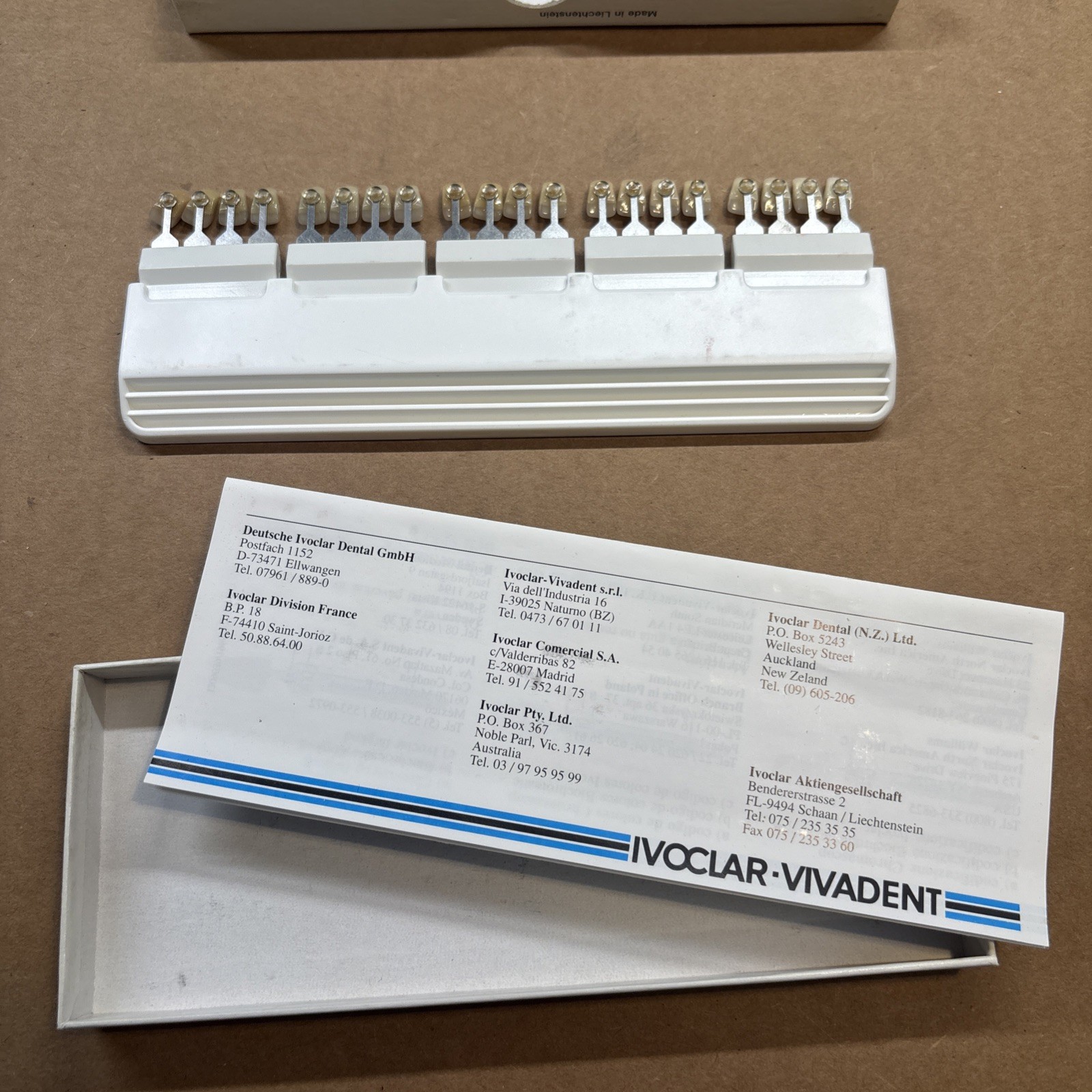 Ivoclar Vivadent Chromascop Tooth Shade Guide Dental