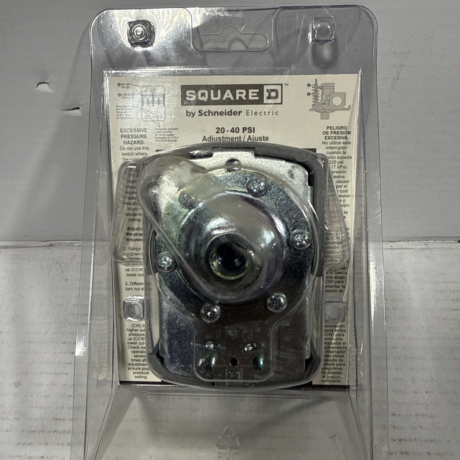 Square D PUMPTROL 20-40 PSI Water Pump Pressure Switch FSG2J20CP NEW