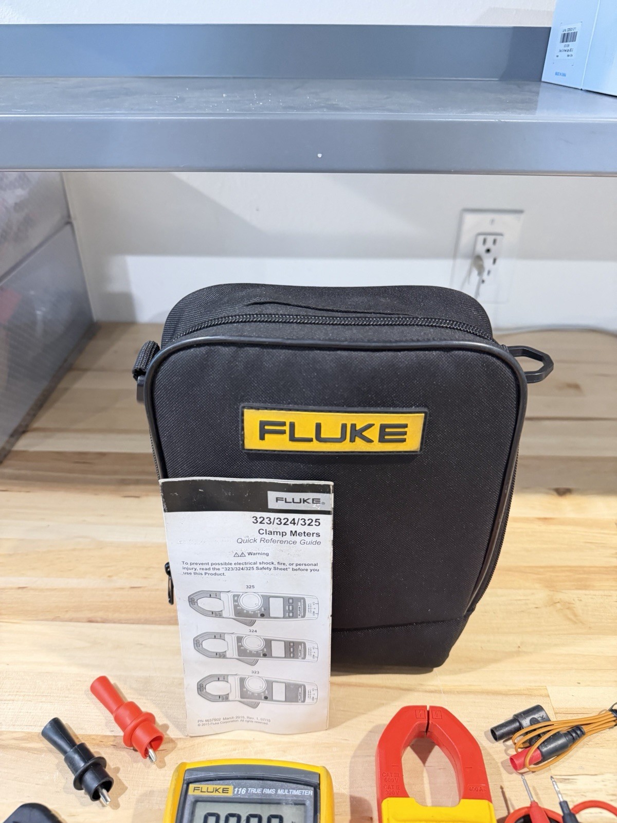 FLUKE 116/323 HVAC MULTIMETER COMBO KIT W/ ACCESSORIES (TESTED) SHIPS FAST