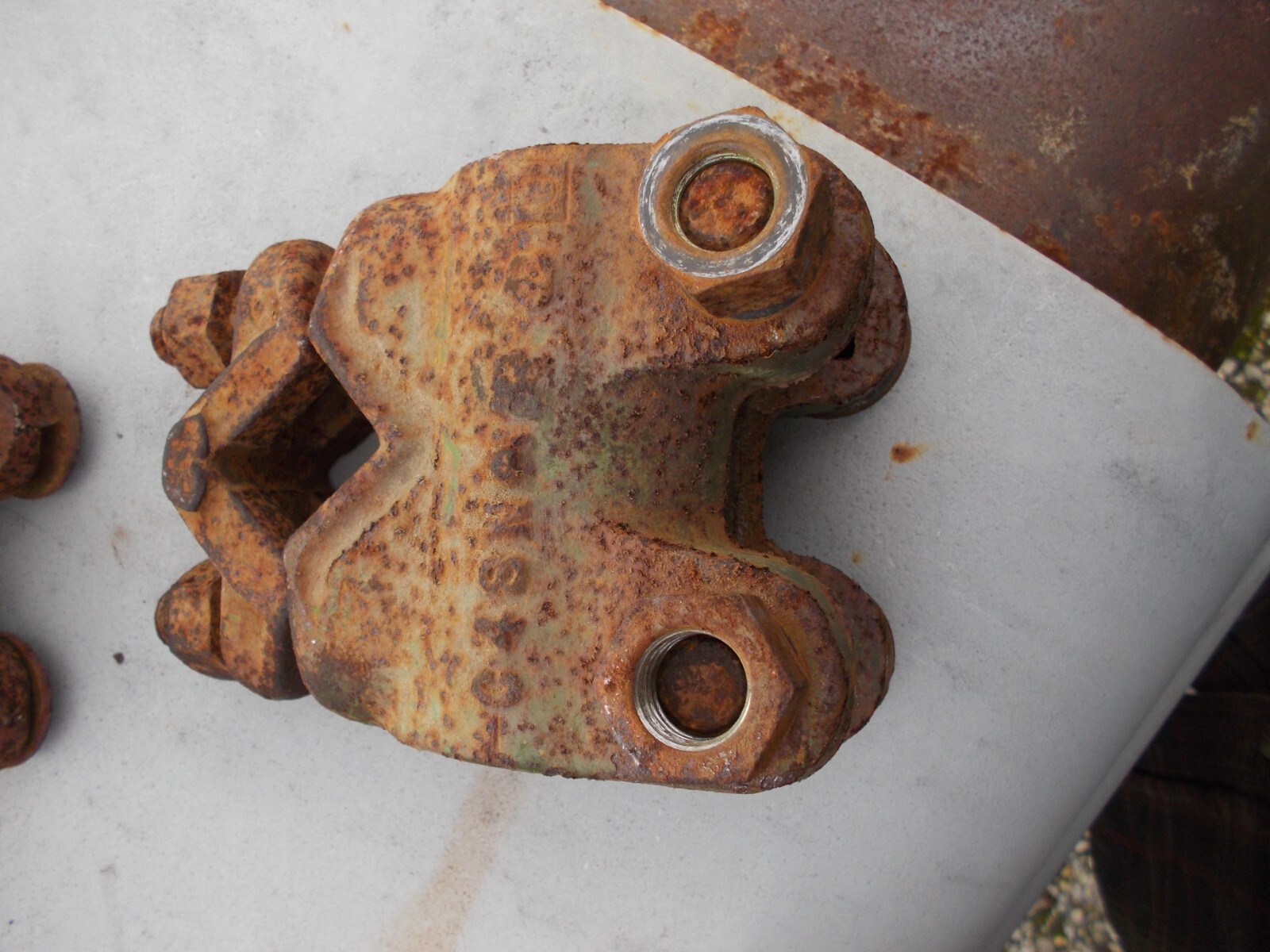 John Deere JD Tractor Side dresser cultivator mounting clamp C48N w/ bolts