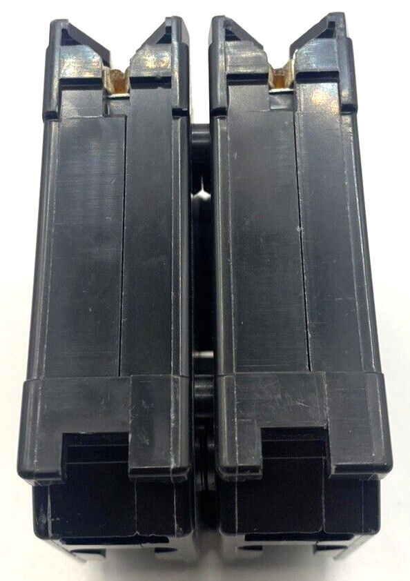 New Homeline Square D HOM225 2P 25A 120 240V AC Type HOM Plug In Circuit Breaker