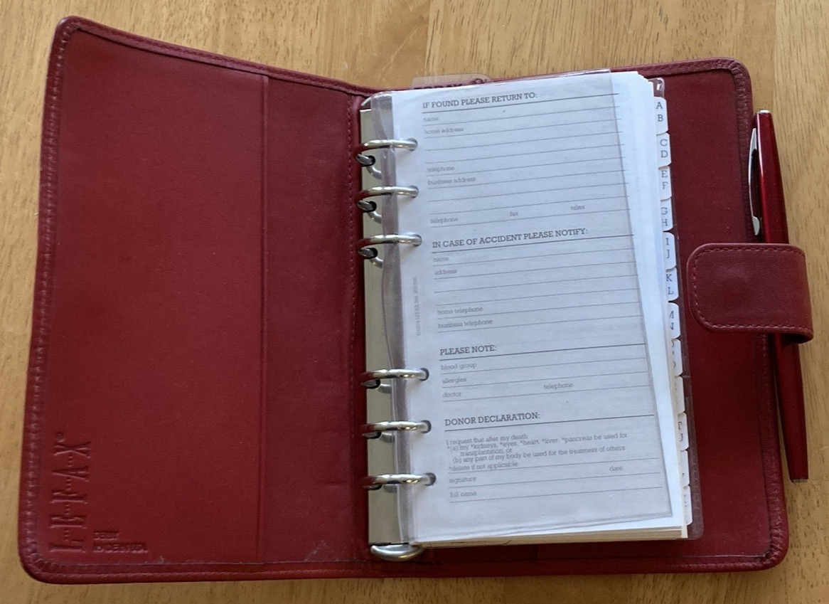 Vintage Filofax Leather Organizer Red USA 1996 from Luttmann’s Luggage 6-ring