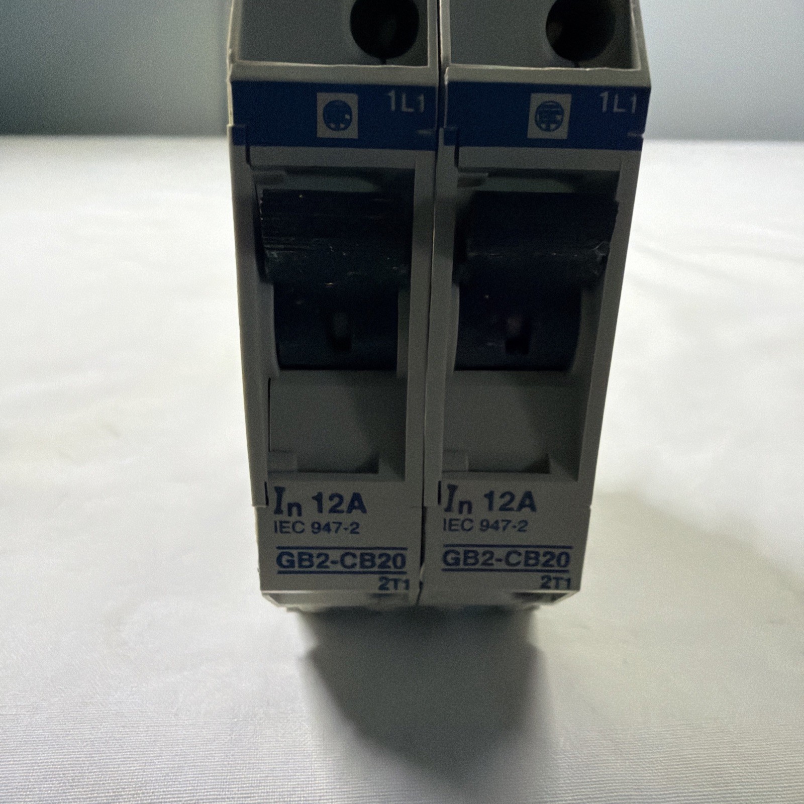 Telemechanique 12 AMP Circuit Breaker GB2-CB20 (2 Pcs) Telemecanique