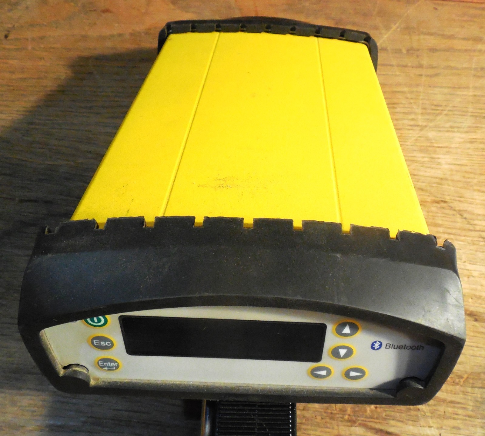 Trimble SPS850 Blue Tooth Power Station SPS Extreme GPS – battery unknown shape