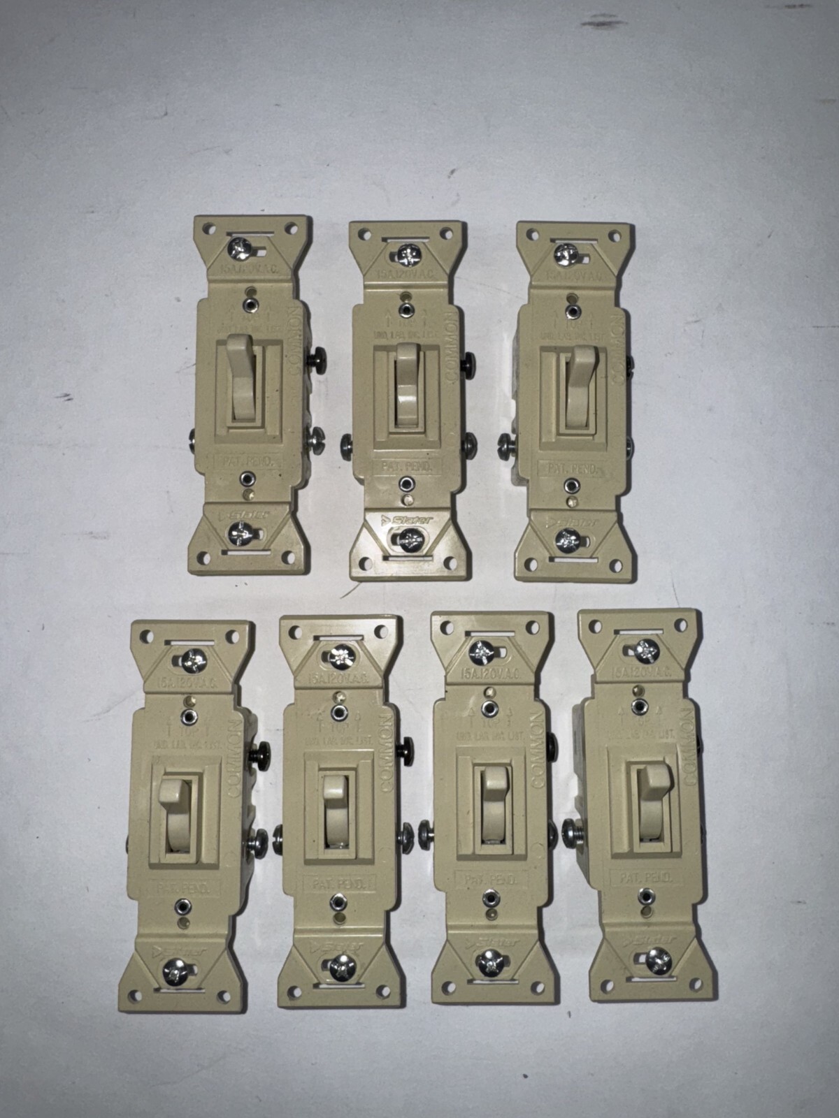 QTY/7 Pass & Seymour HT663-I Ivory 3 Way AC Switch Side/Back Wired 15A 120V AC