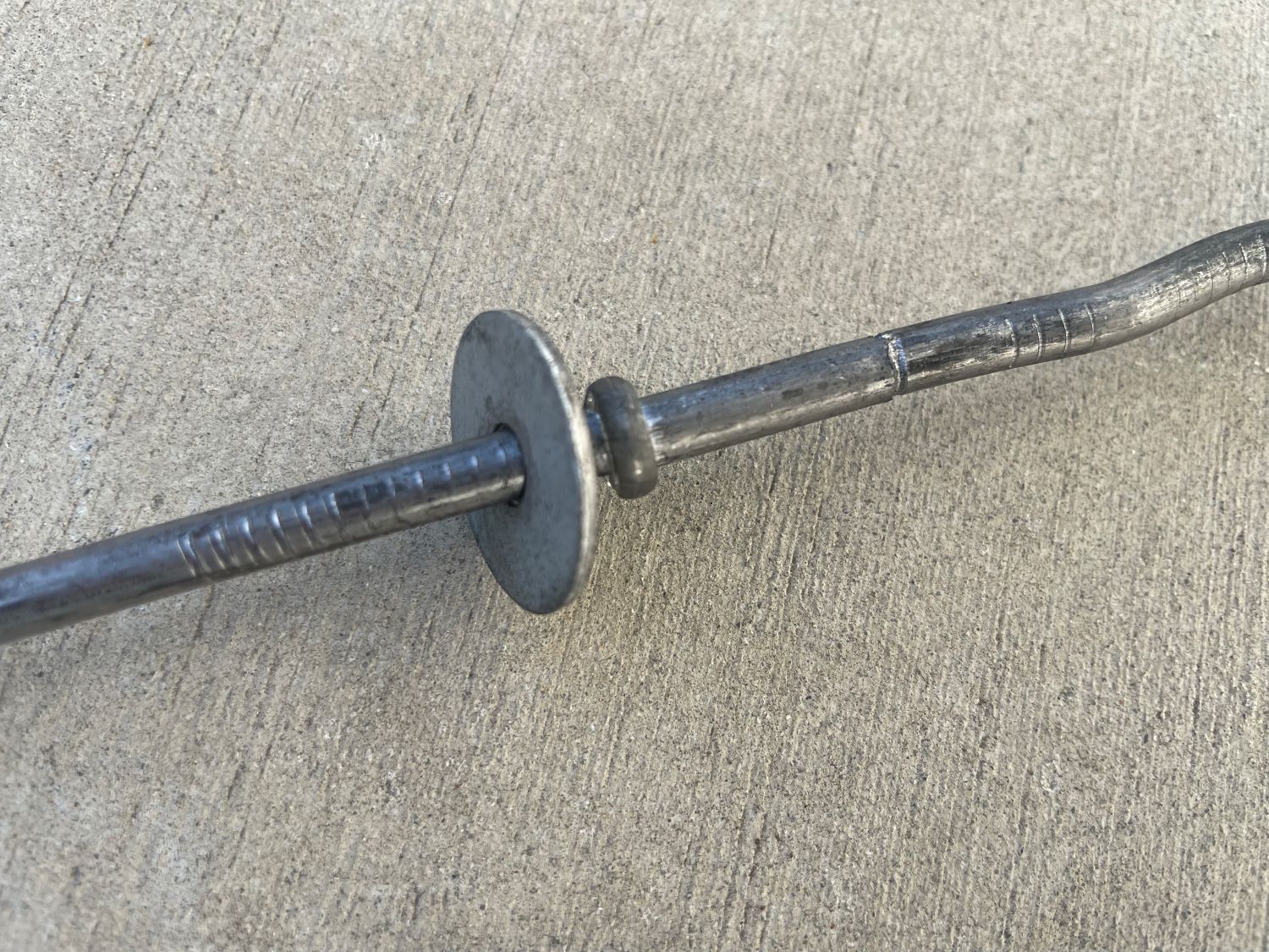 Sandbaggy 8″ x 4 ¾» Standard Snap Ties With 1″ Steel Washers (Short End)