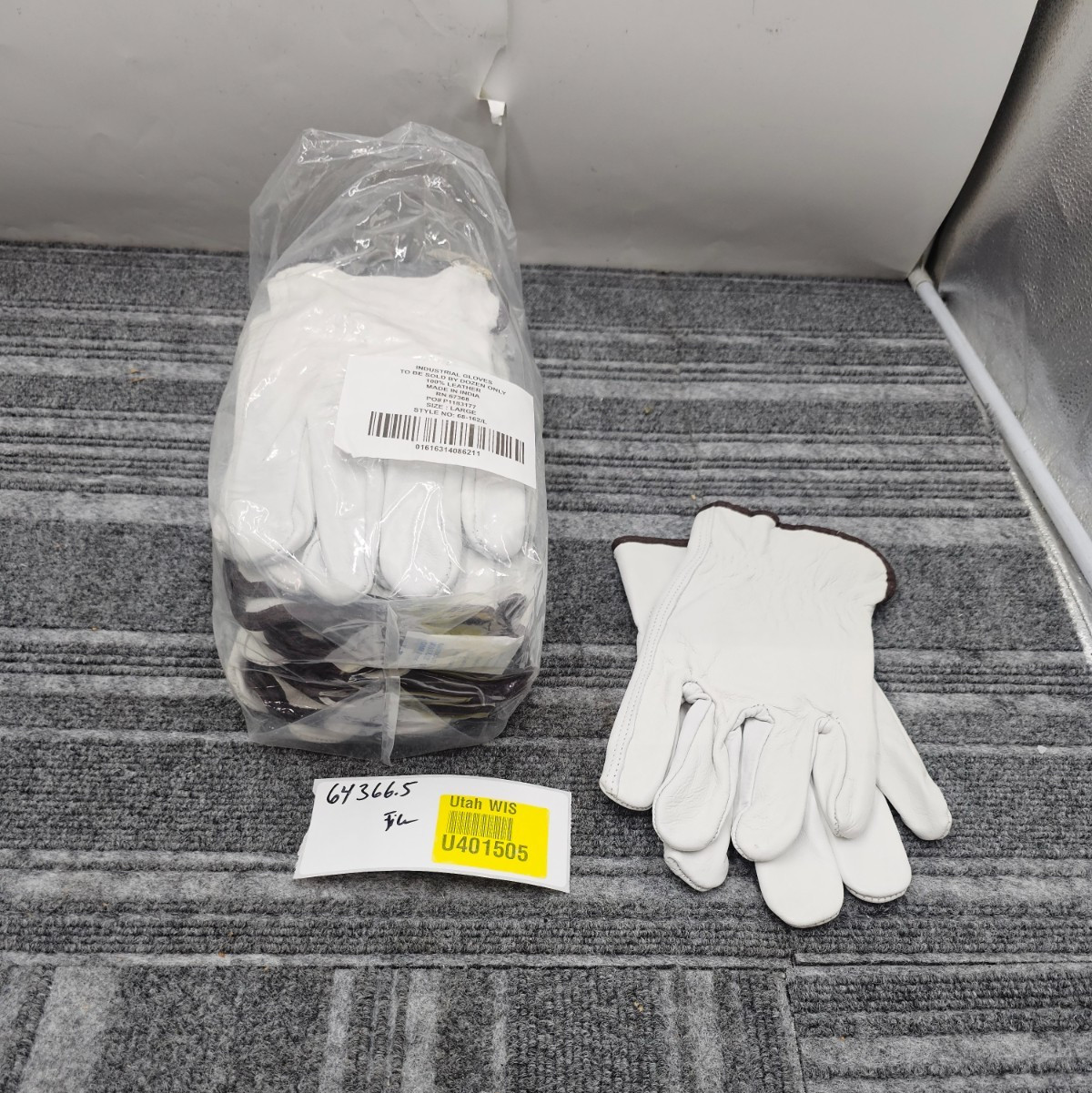 (12 PAIRS) PIP 68-162/L White Large Grain Cowhide Leather Driver’s Gloves