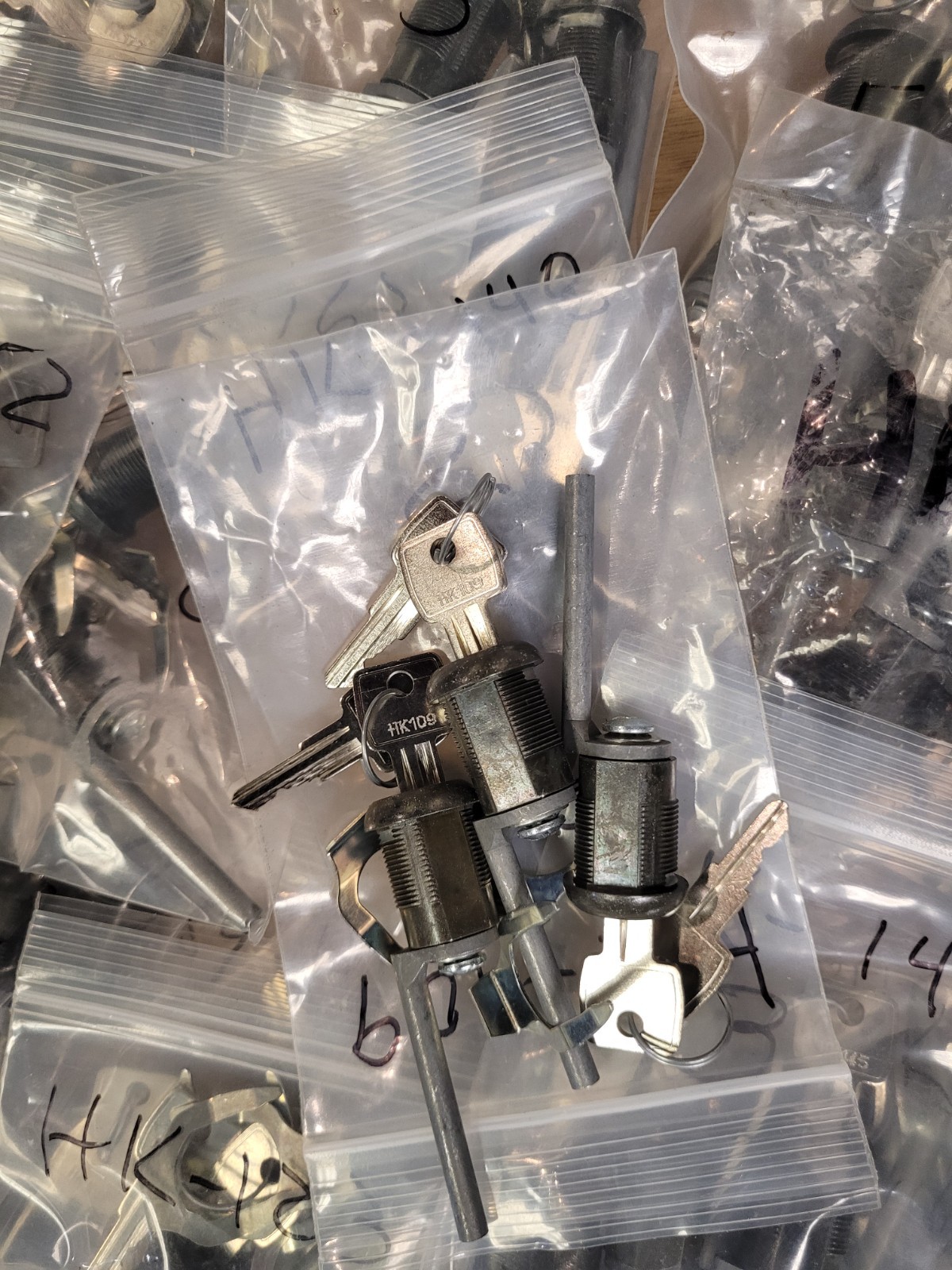 large lot of HK office furniture locks drawer cabinet locks. 165 locks