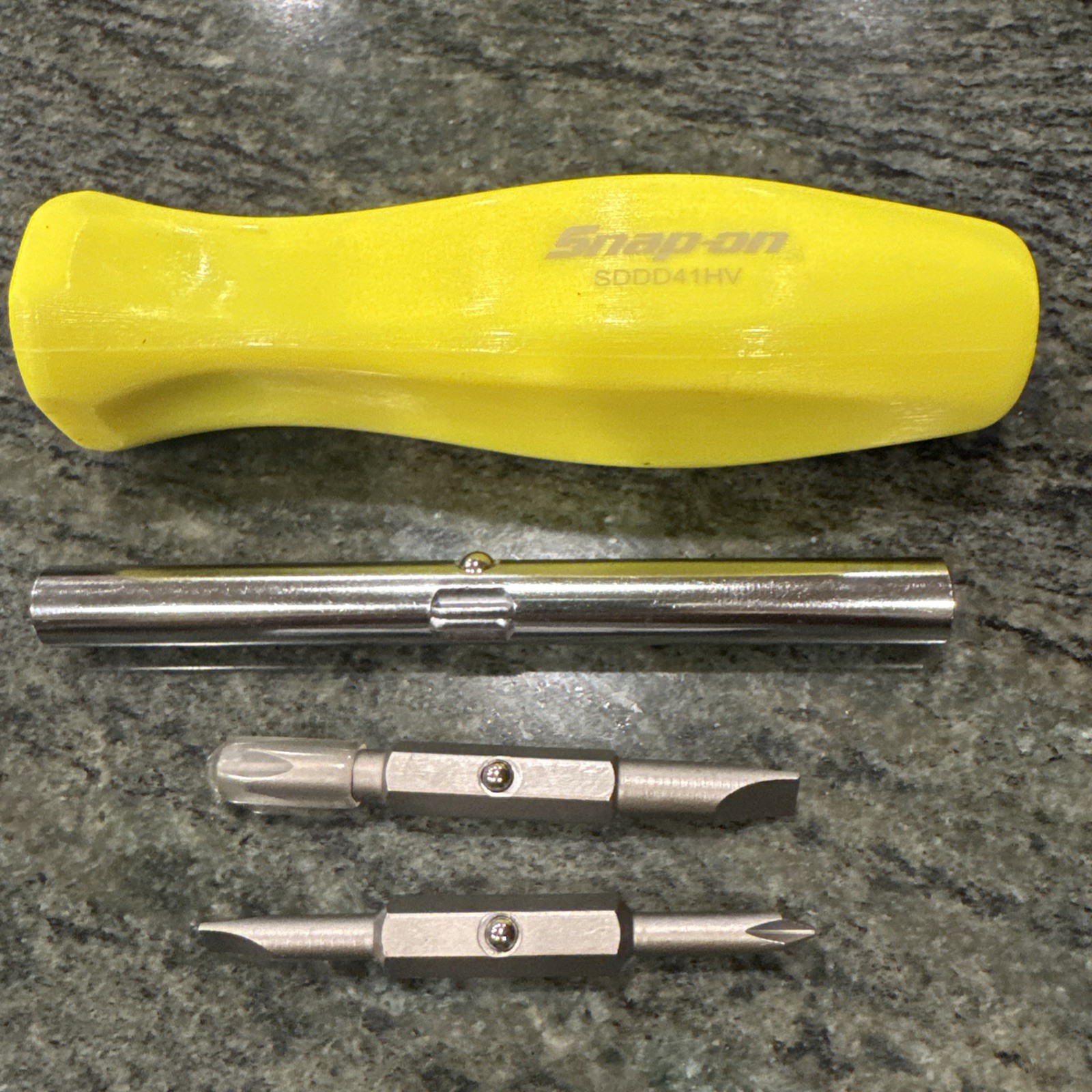 Snap-on sddd41 combination screwdriver with 4 tips. hi viz new