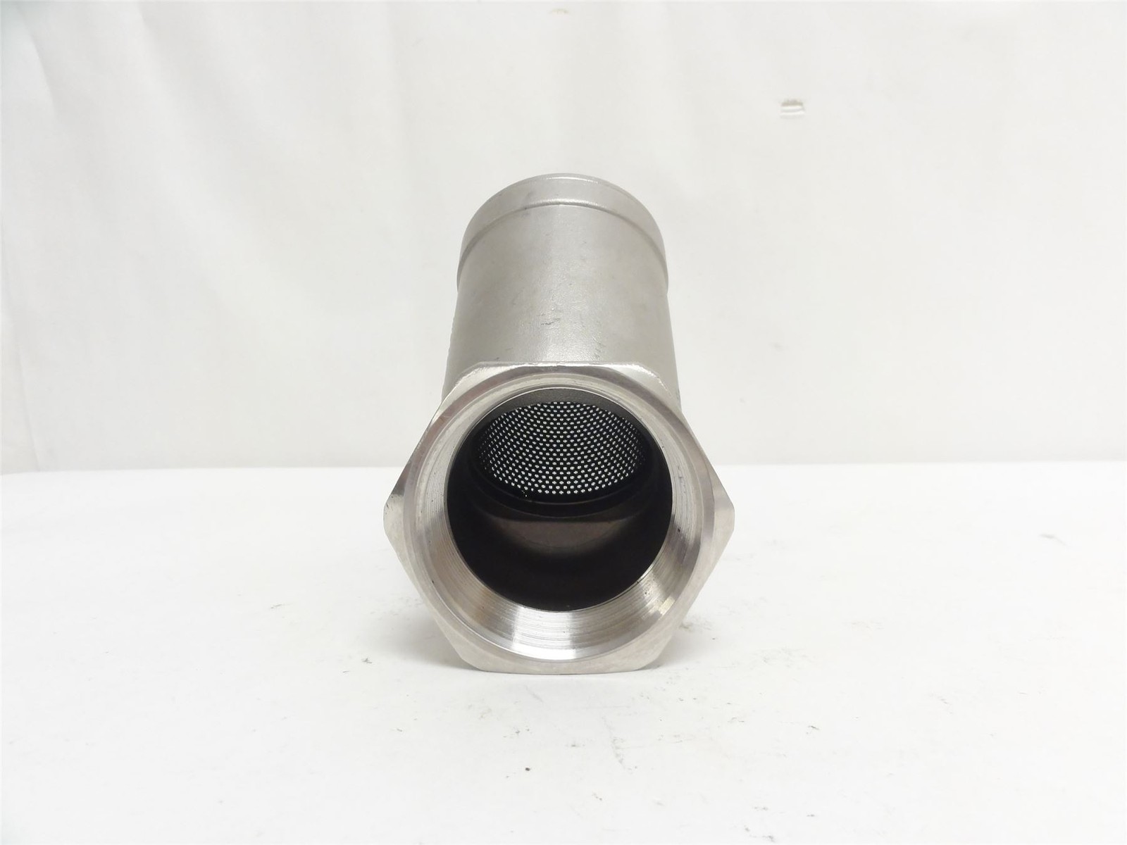 253974 New-No Box; Ind-Std 20XM23 Wye Pattern Strainer; SS; 2NPT; CF8M Body