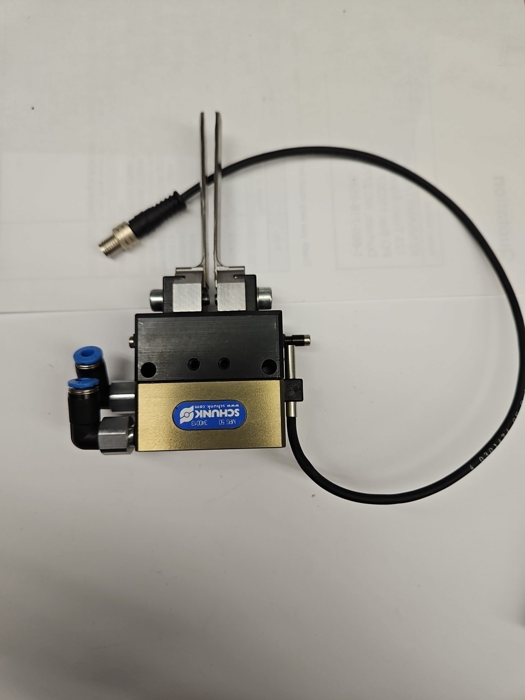 Schunk Pneumatic Gripper + Sensor MPG50 340013