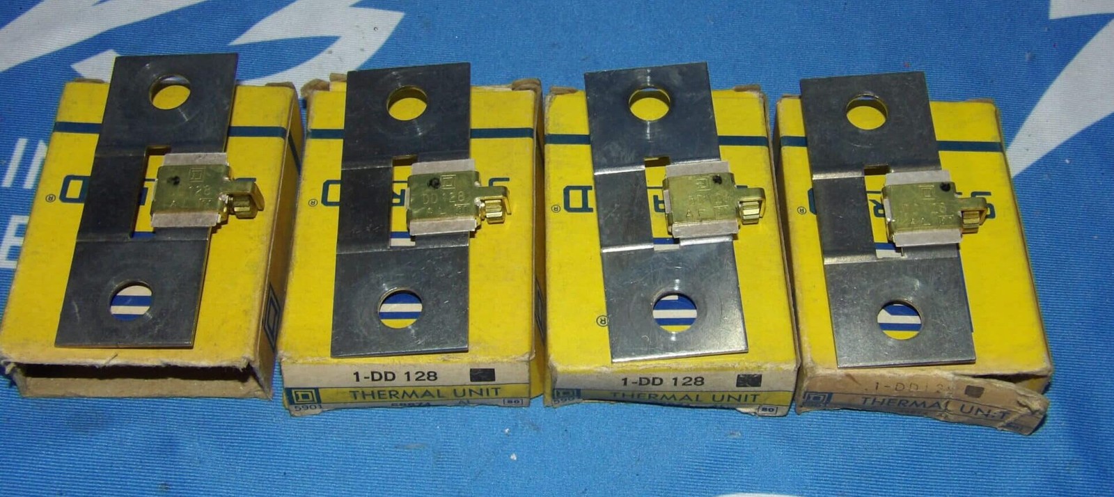 Lot of 4 NOS Square D DD128 Overload Relay Thermal Units + 1 Year Warrnaty