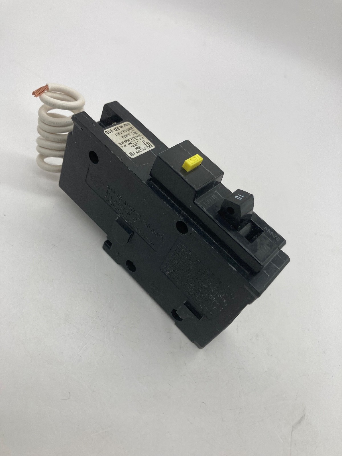 Homeline HOM115GFI 15 Amp 1 Pole 120V Plug On Ground Fault GFCI Circuit Breaker