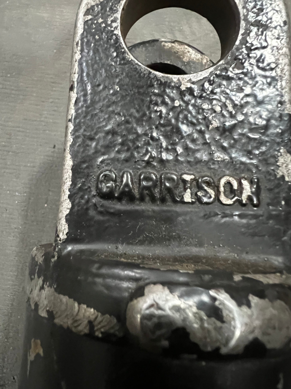 Garrison Hydraulic Welded Cylinder 2.89″ OD x 23.5″ Retracted x 1.25″ Rod